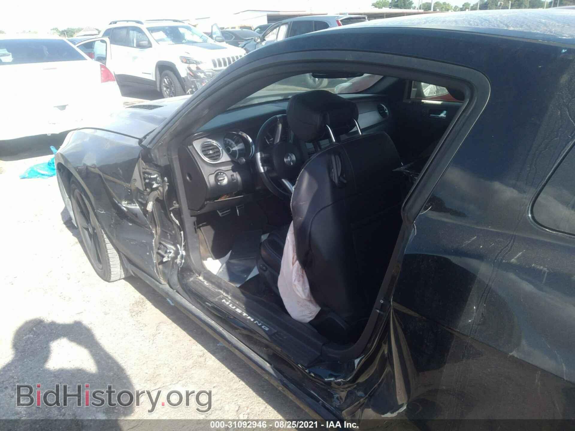 2013 FORD MUSTANG - VIN: 1ZVBP8CF8D5280520 - Фото 6