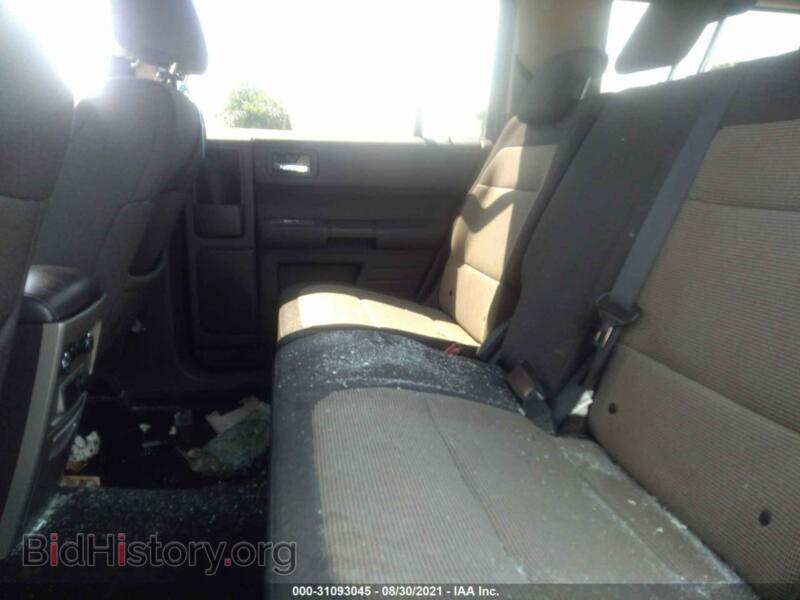 2010 Ford FLEX (VIN 2FMGK5BC8ABA43297) — фото 8 из 10