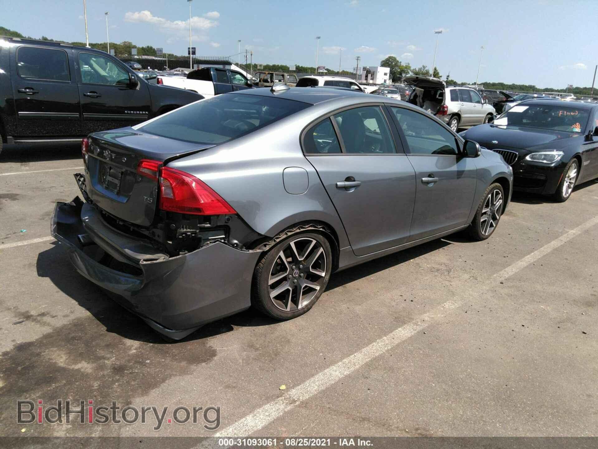 2018 VOLVO S60 - VIN: YV126MFL7J2452611 - Фото 4