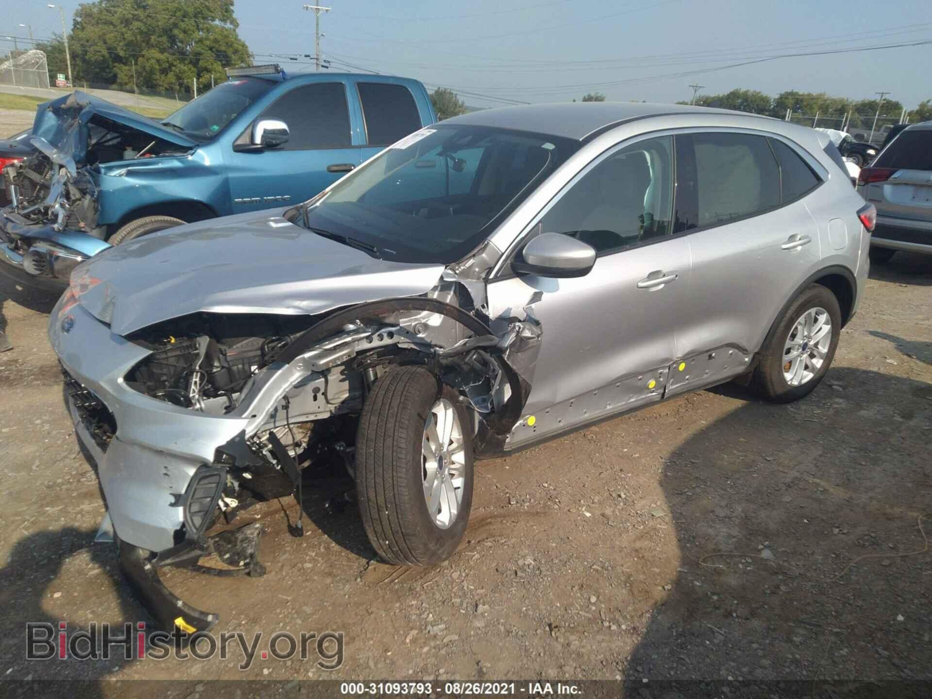 2020 FORD ESCAPE - VIN: 1FMCU0G68LUA93144 - Фото 2