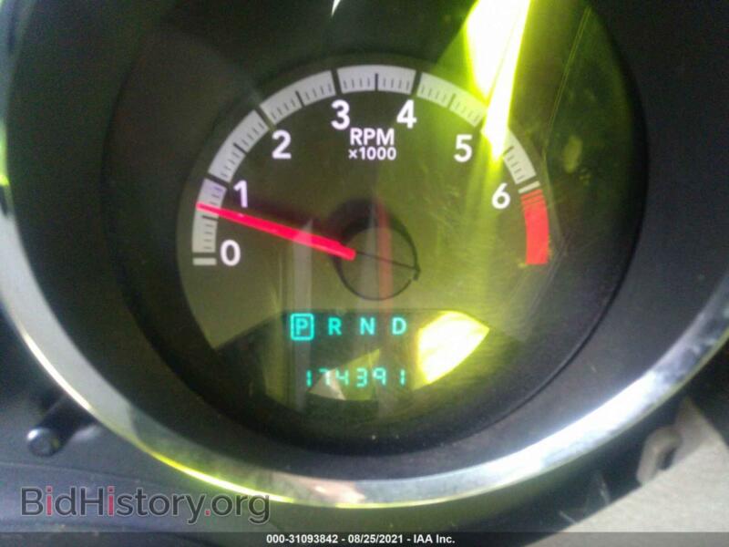 2010 Dodge CALIBER (VIN 1B3CB3HA7AD567629) — photo 7 of 11