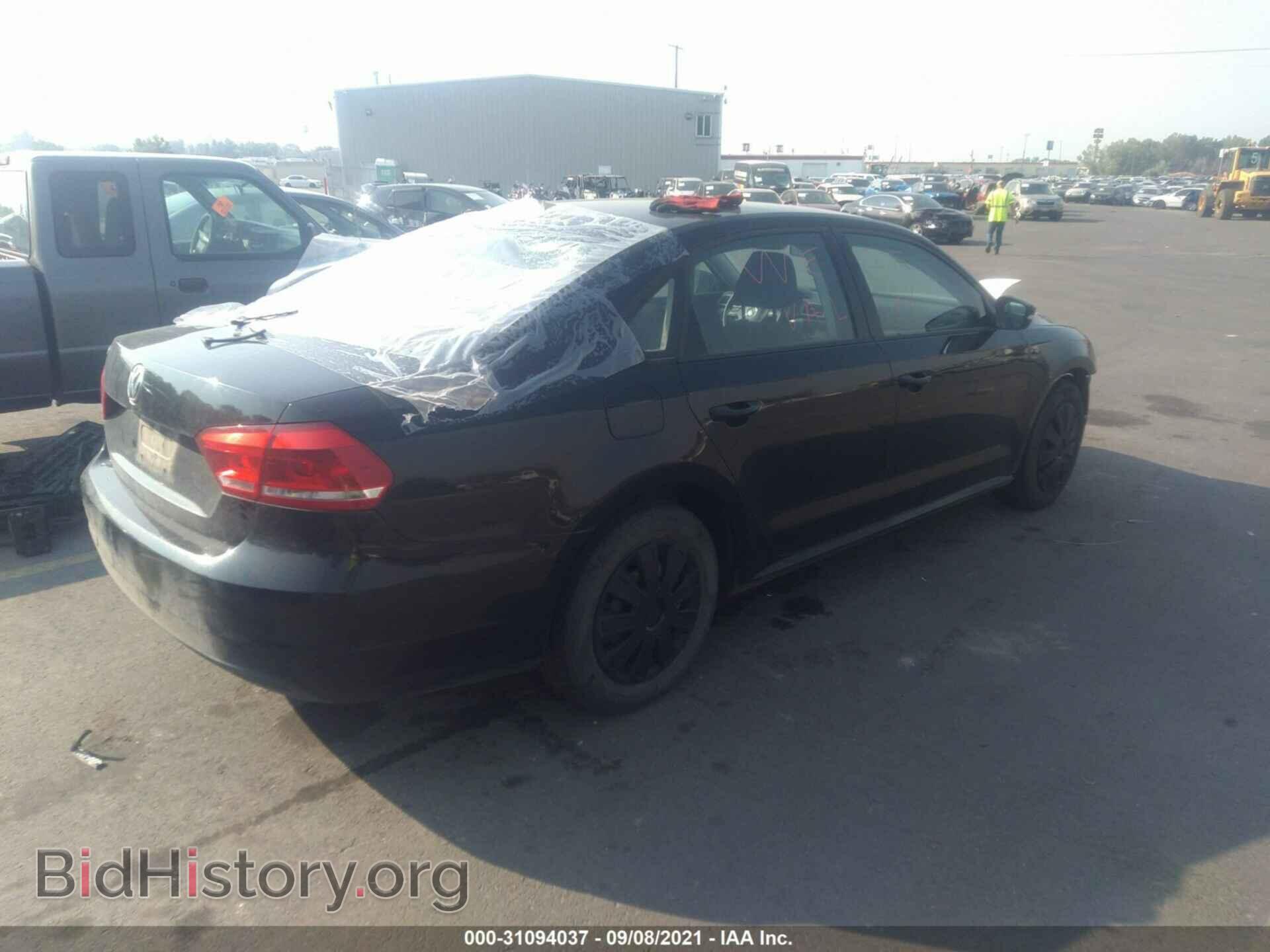 2014 VOLKSWAGEN PASSAT - VIN: 1VWAP7A33EC002684 - Photo 4