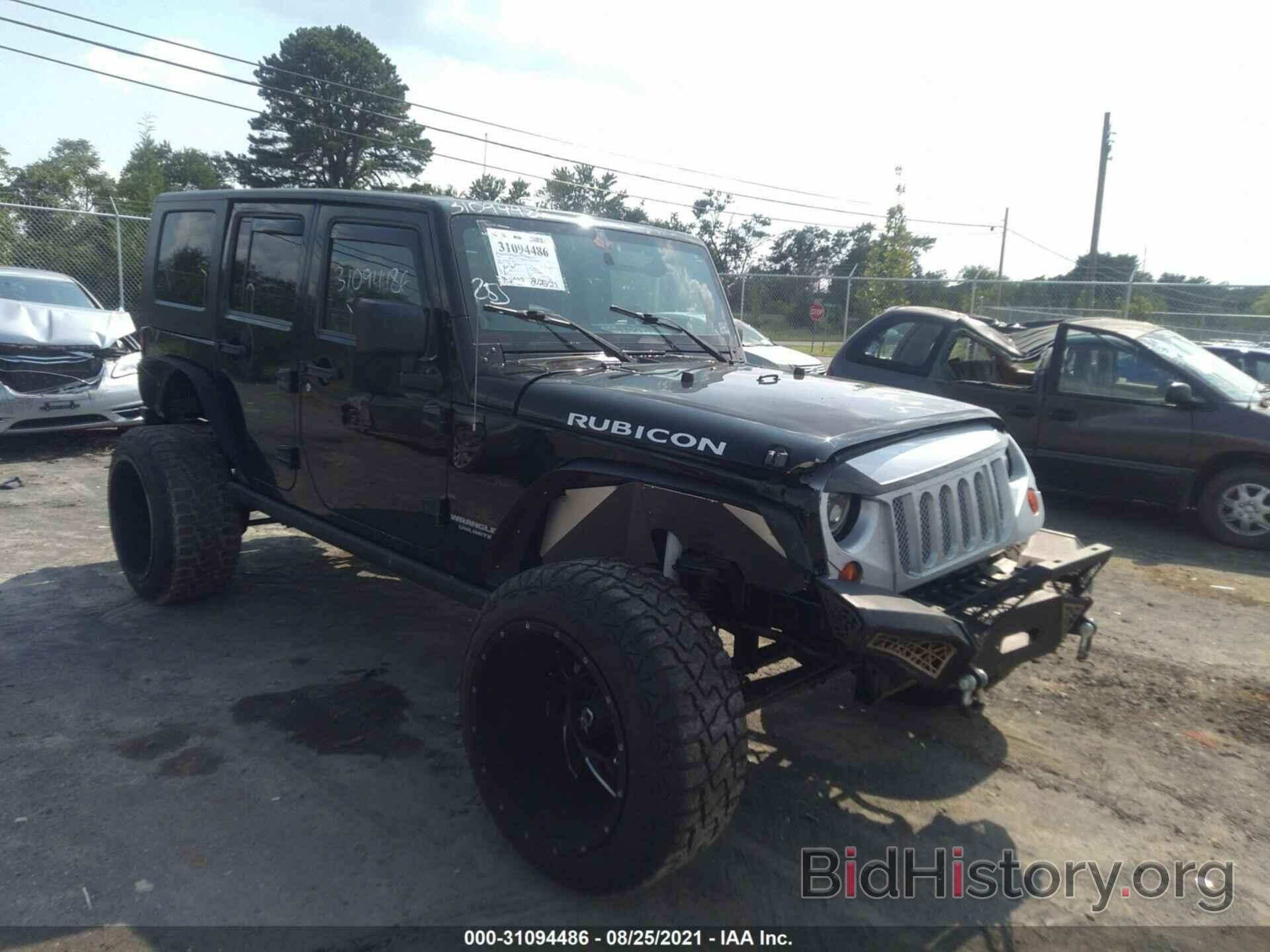 Photo 1J4BA6H11AL174806 - JEEP WRANGLER UNLIMITED 2010