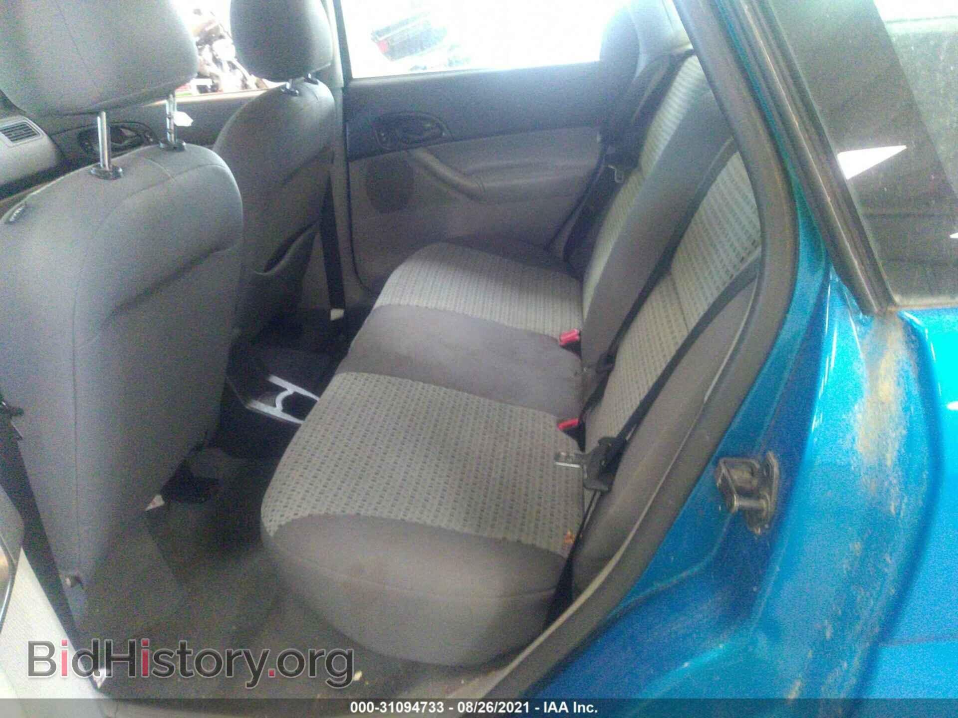 2007 FORD FOCUS - VIN: 1FAHP36N47W107407 - Фото 8