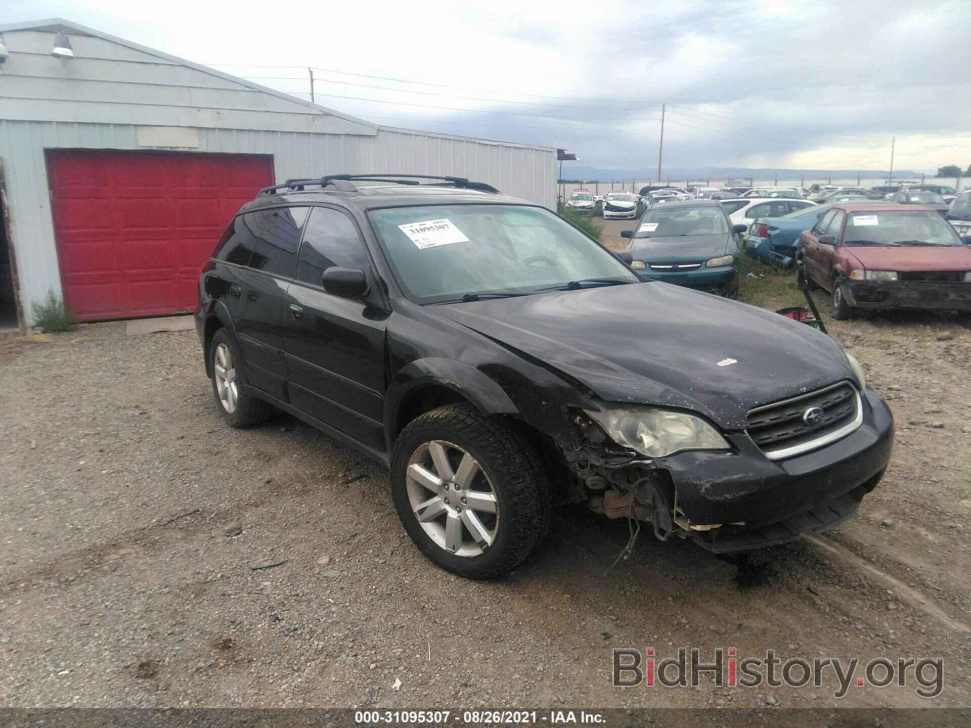 Photo 4S4BP62C067354529 - SUBARU LEGACY WAGON 2006