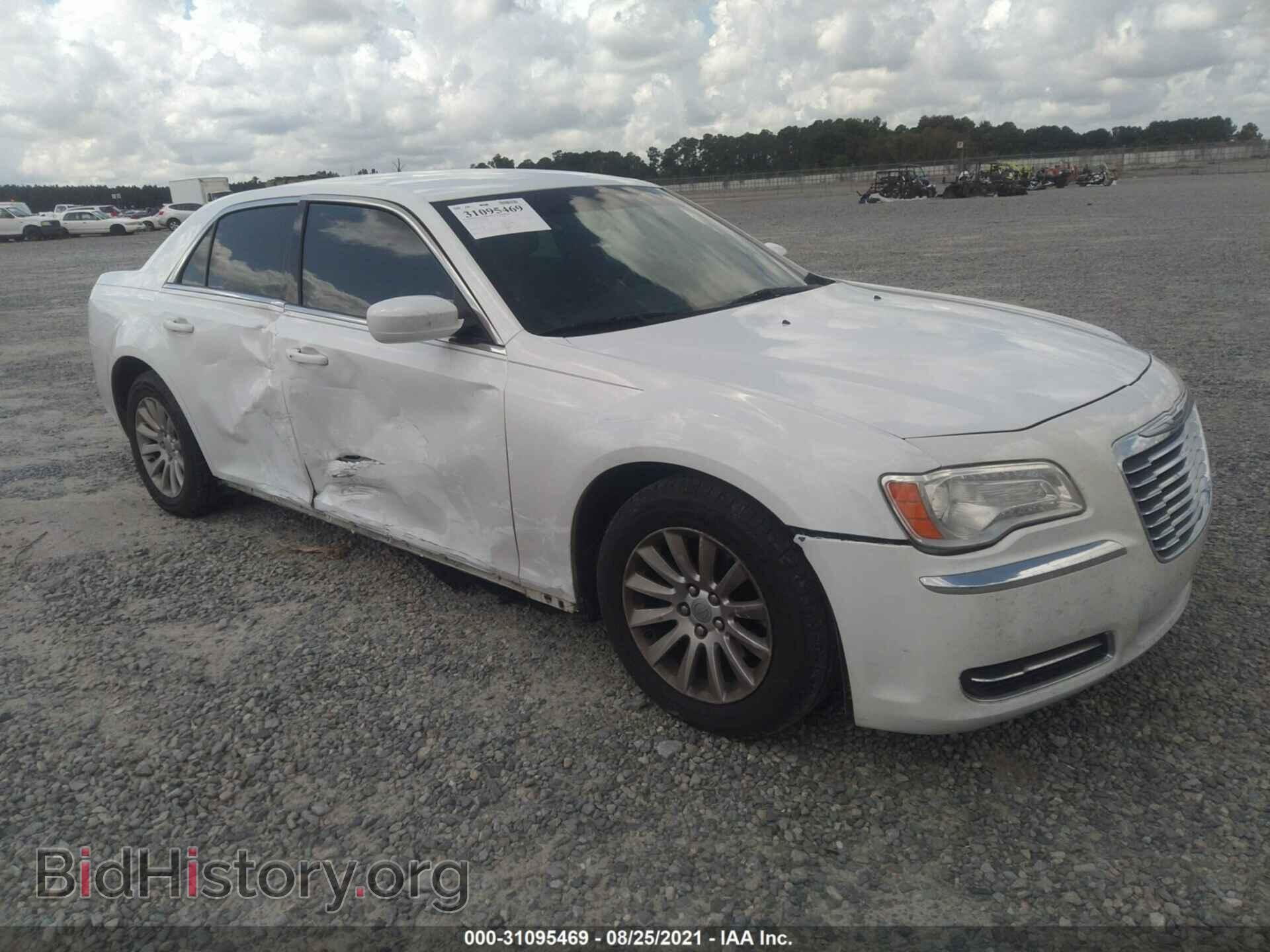 Photo 2C3CCAAG1DH627348 - CHRYSLER 300 2013