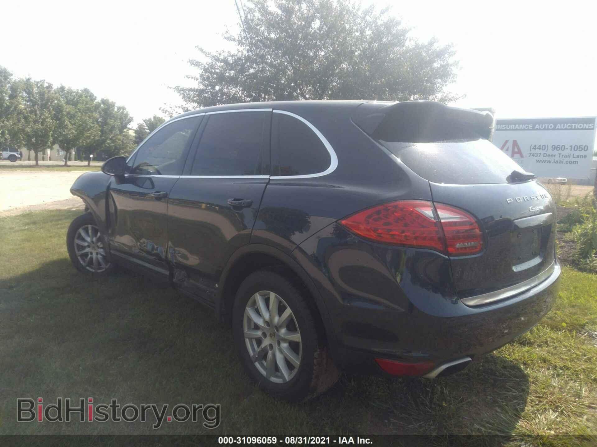 2013 PORSCHE CAYENNE - VIN: WP1AA2A25DLA02228 - Фото 3