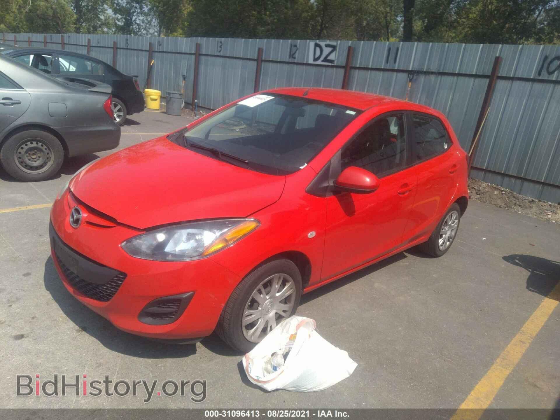 2014 MAZDA MAZDA2 - VIN: JM1DE1KZ1E0186658 - Фото 2