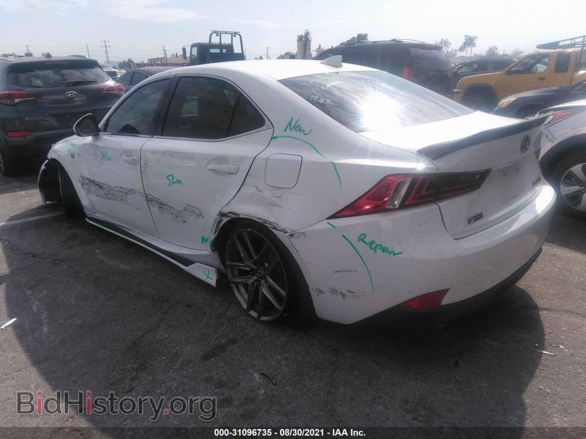 2016 LEXUS IS 200T - VIN: JTHBA1D22G5006935 - Фото 3