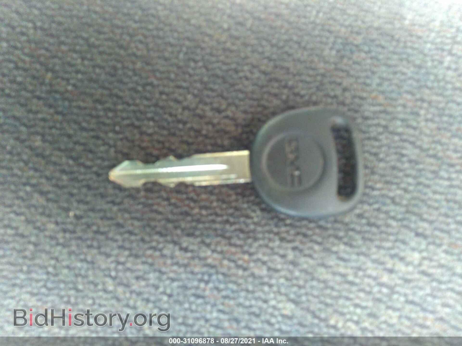 2006 GMC SIERRA 1500 - VIN: 2GTEK19B761321282 - Фото 11