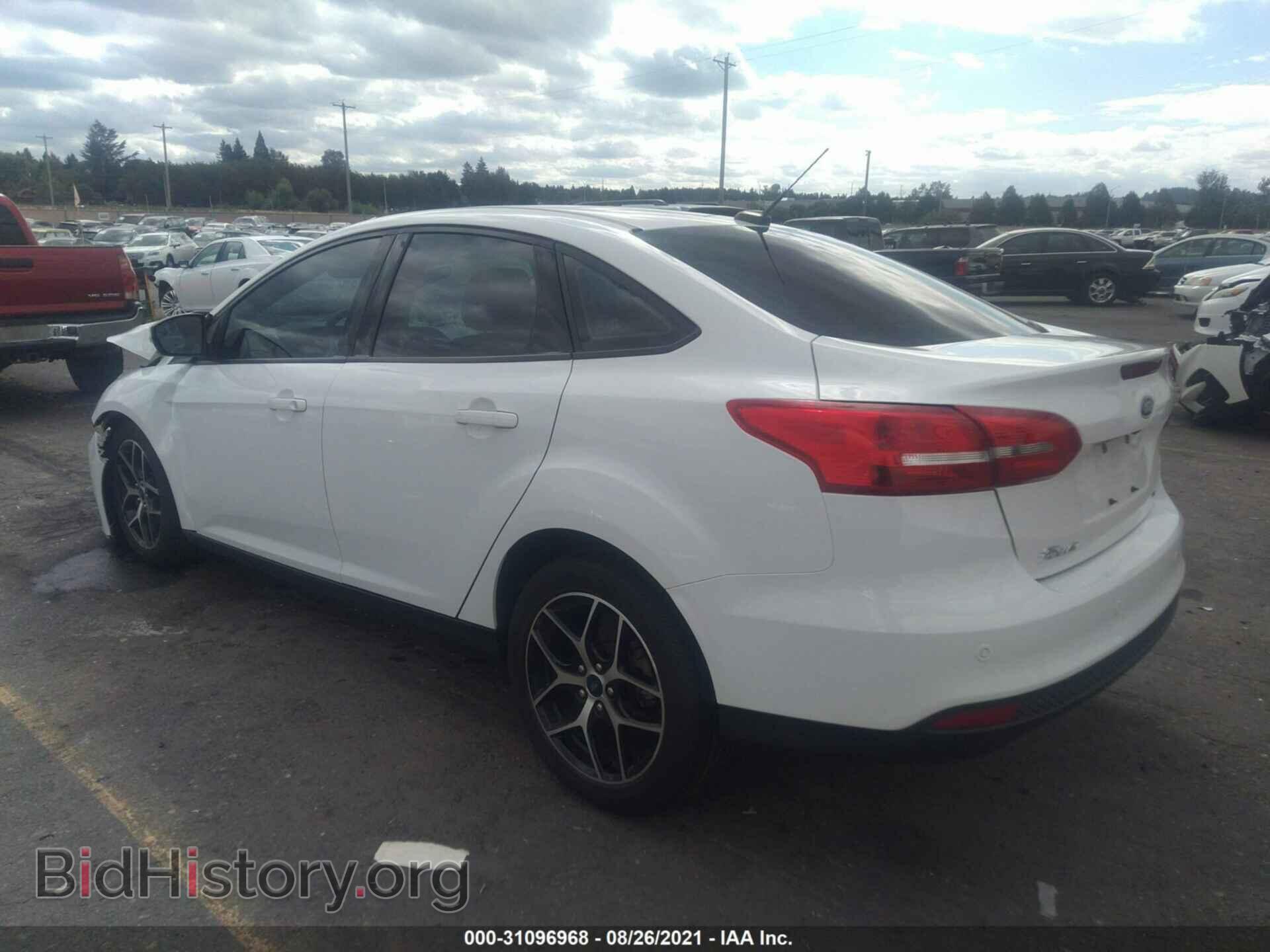 2017 FORD FOCUS - VIN: 1FADP3H23HL348461 - Фото 3