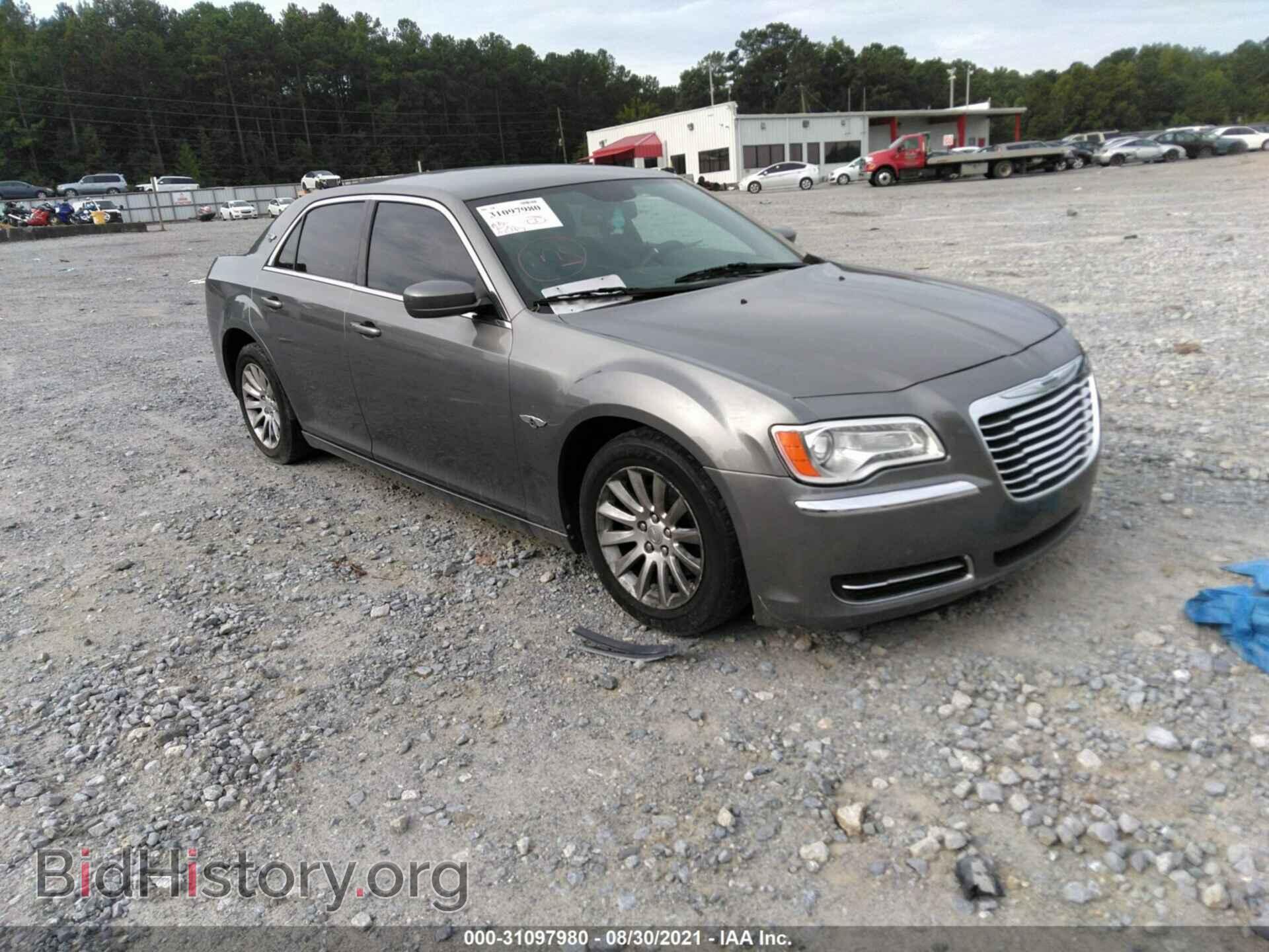 Фотография 2C3CCAAG6CH274006 - CHRYSLER 300 2012