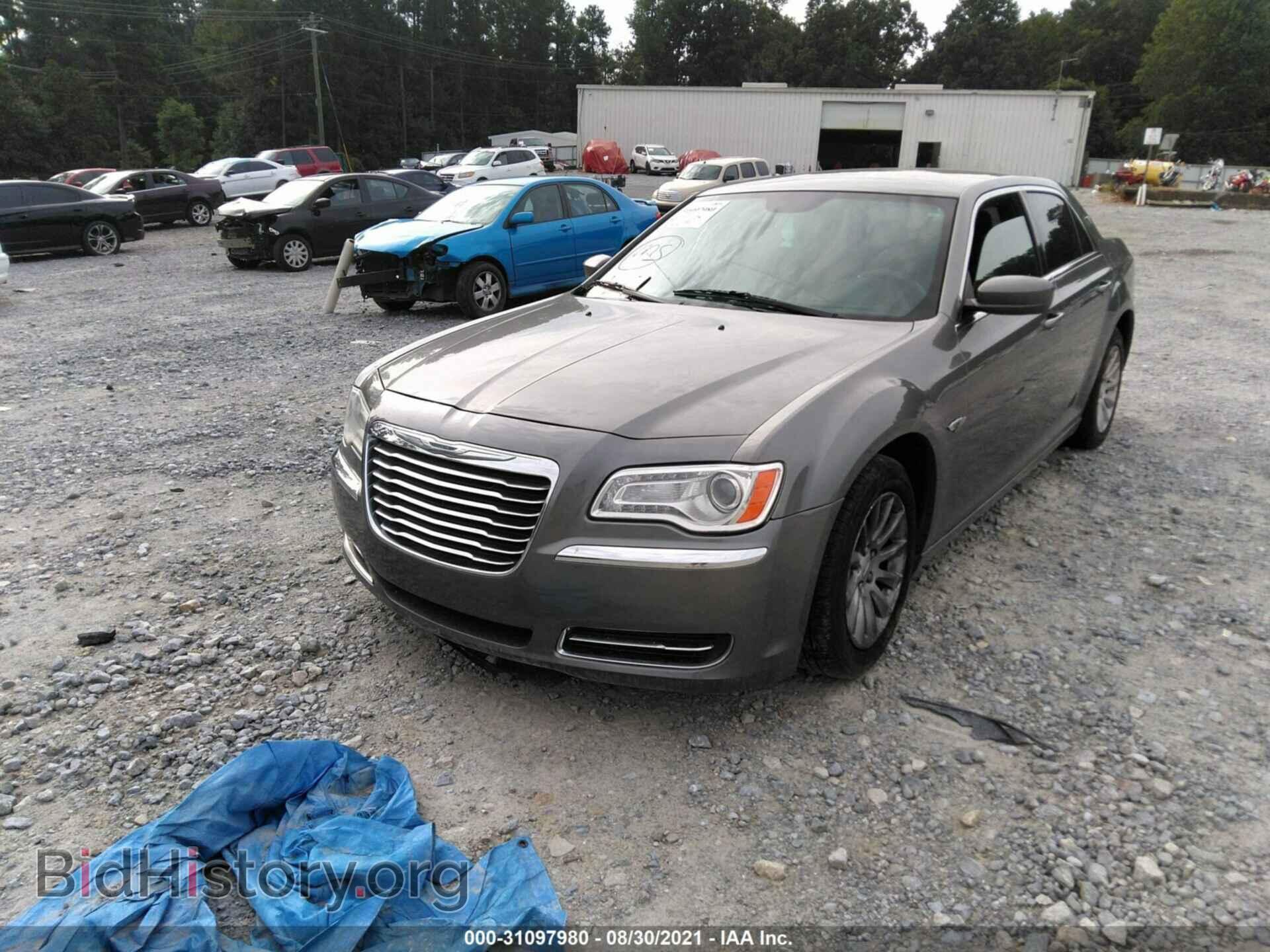 2012 CHRYSLER 300 - VIN: 2C3CCAAG6CH274006 - Фото 2