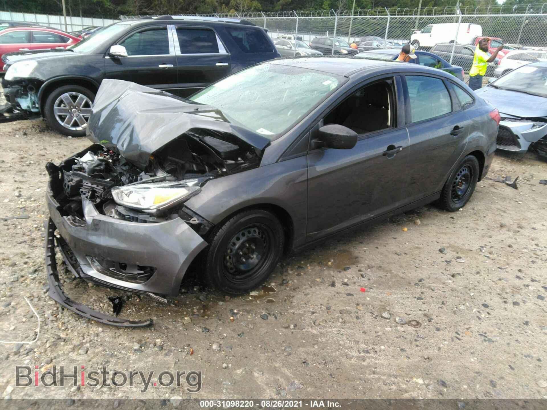 2016 FORD FOCUS - VIN: 1FADP3E2XGL236596 - Photo 2