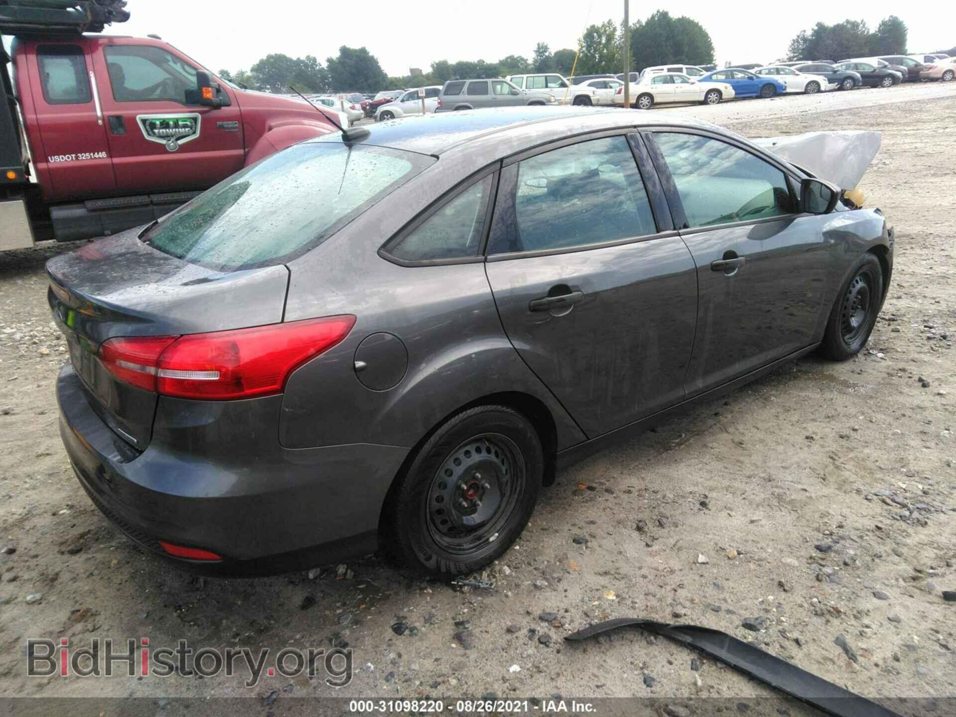 2016 FORD FOCUS - VIN: 1FADP3E2XGL236596 - Photo 4