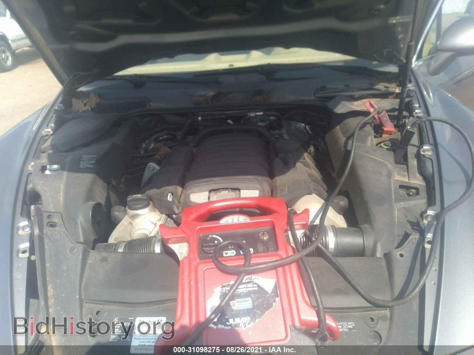 2011 PORSCHE CAYENNE - VIN: WP1AB2A22BLA47458 - Photo 10