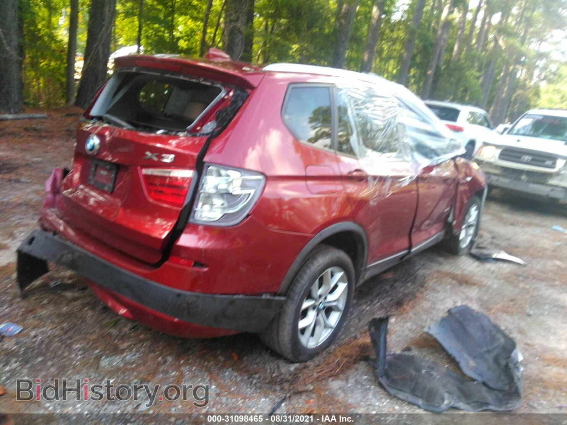 2011 BMW X3 - VIN: 5UXWX7C56BL735491 - Фото 4