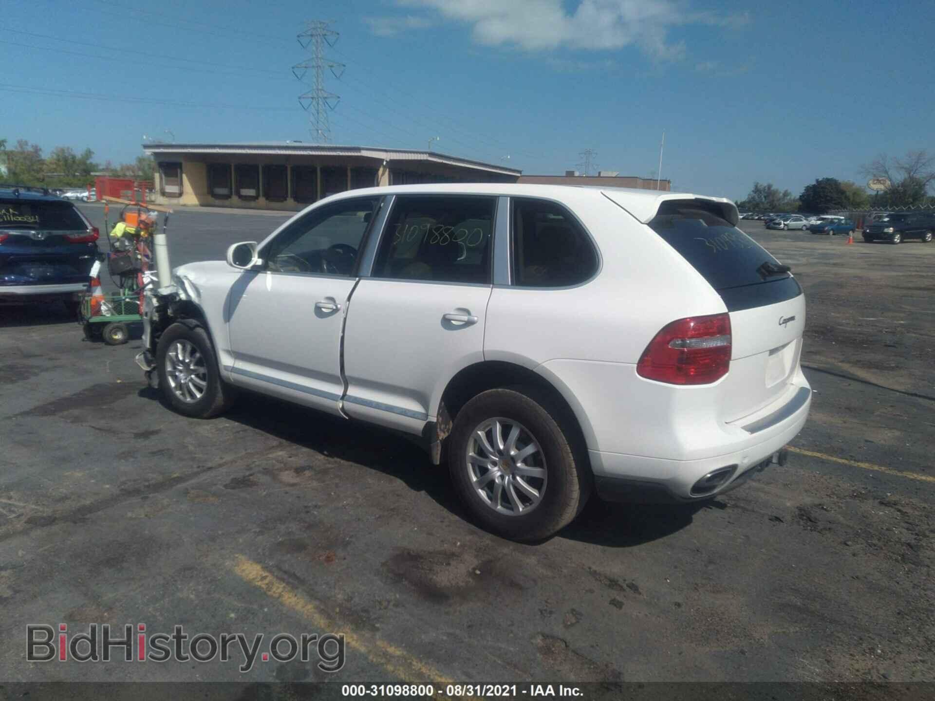 2009 PORSCHE CAYENNE - VIN: WP1AA29P09LA04038 - Фото 3