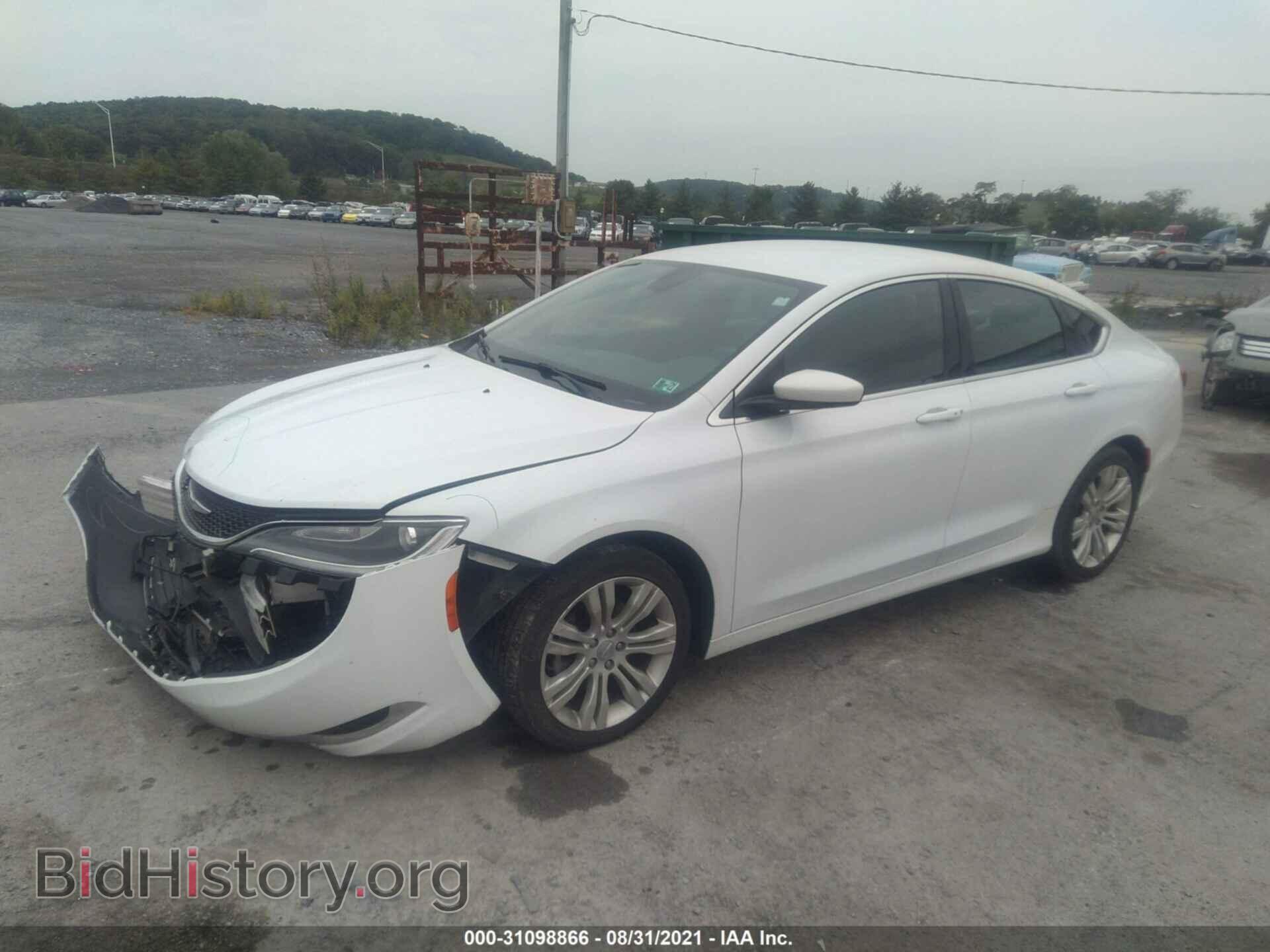 2015 CHRYSLER 200 - VIN: 1C3CCCAB7FN558725 - Photo 2