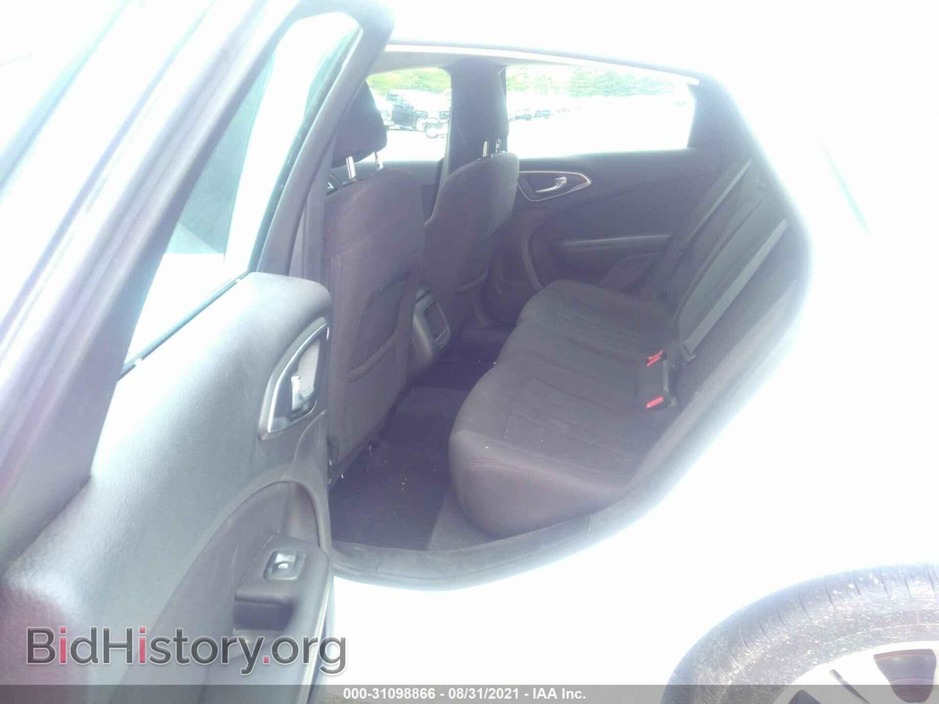 2015 CHRYSLER 200 - VIN: 1C3CCCAB7FN558725 - Photo 8