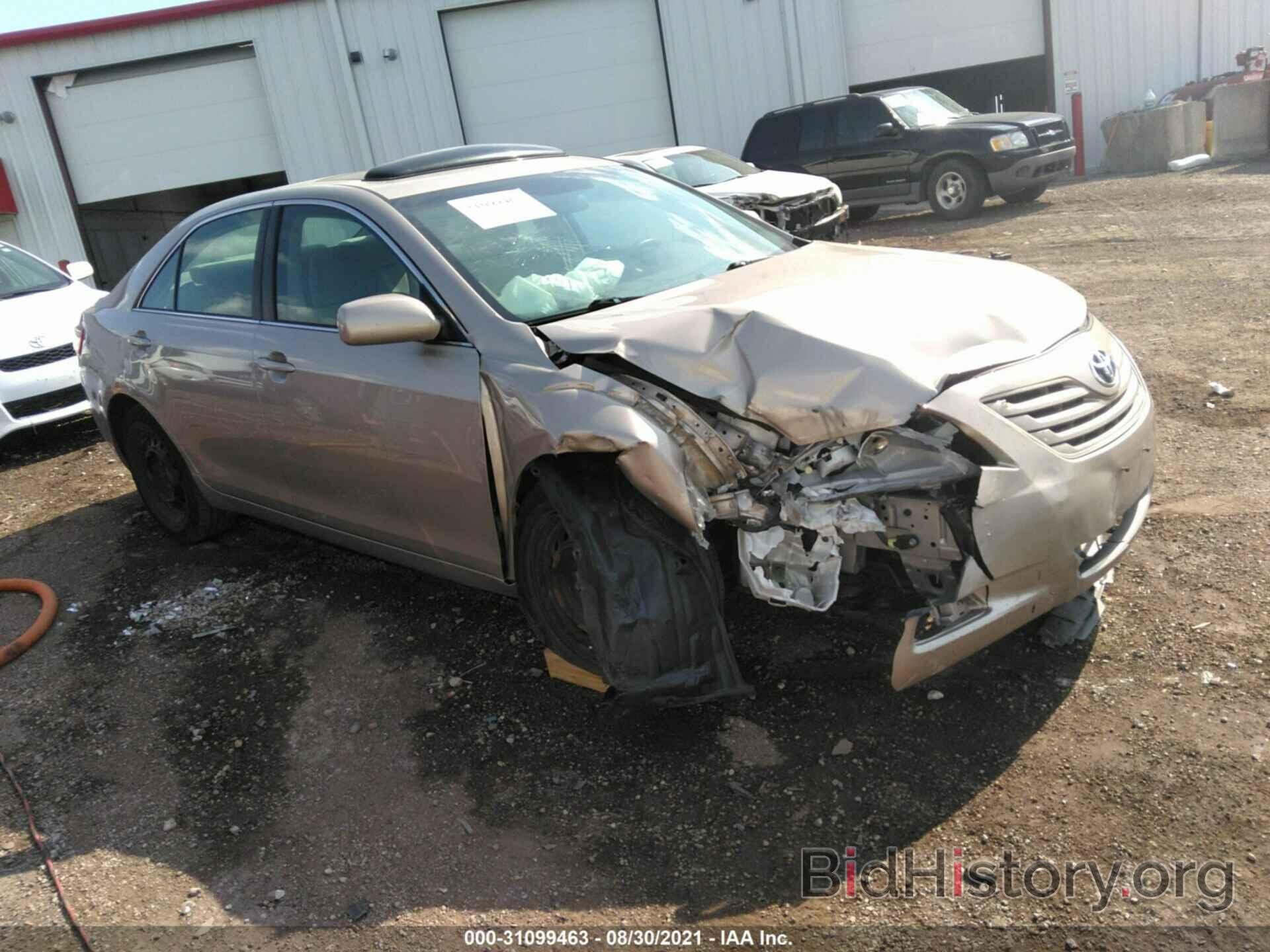 Photo 4T4BE46K67R002009 - TOYOTA CAMRY 2007