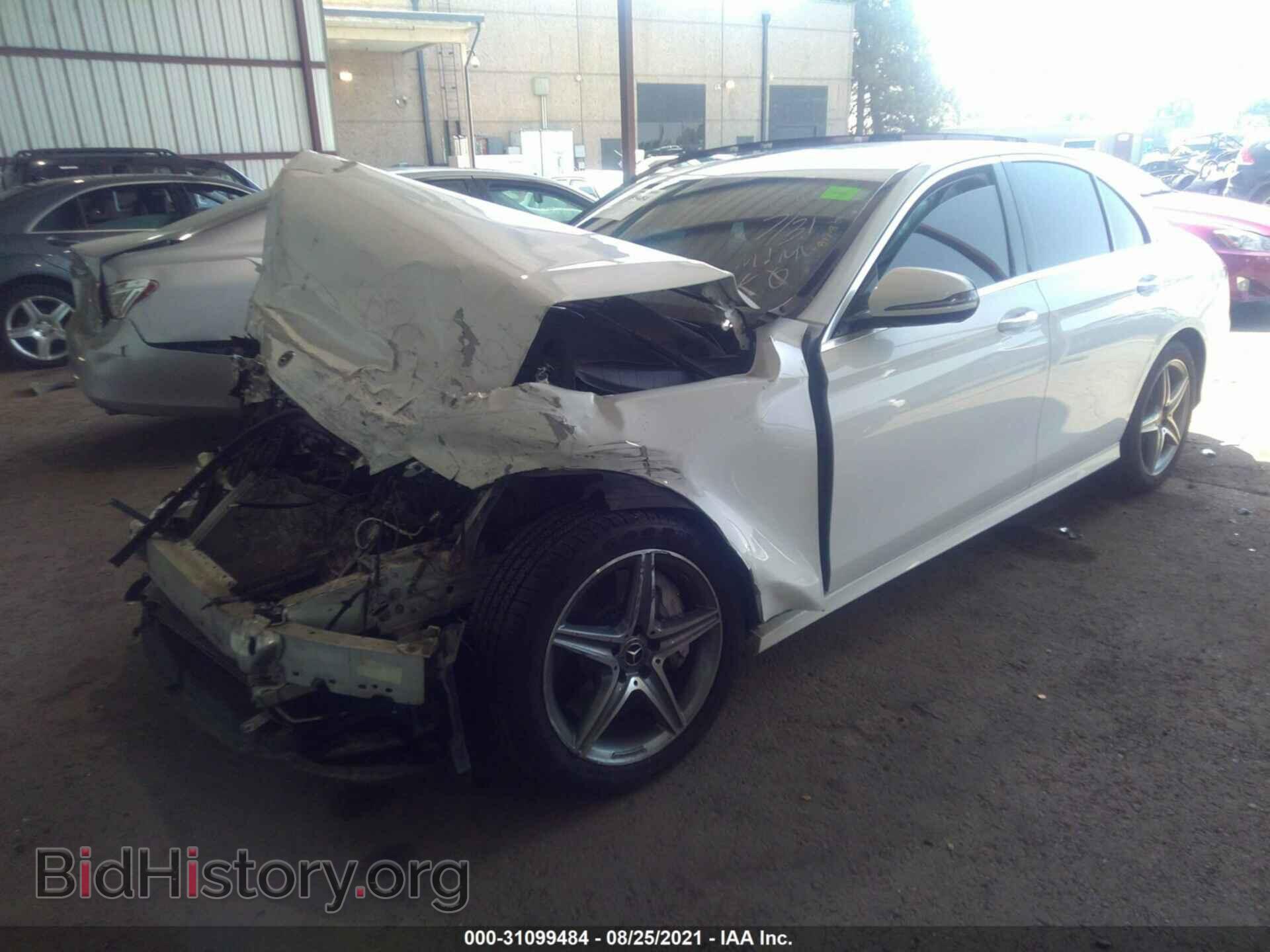 2017 MERCEDES-BENZ E-CLASS - VIN: WDDZF4JB6HA233597 - Фото 2