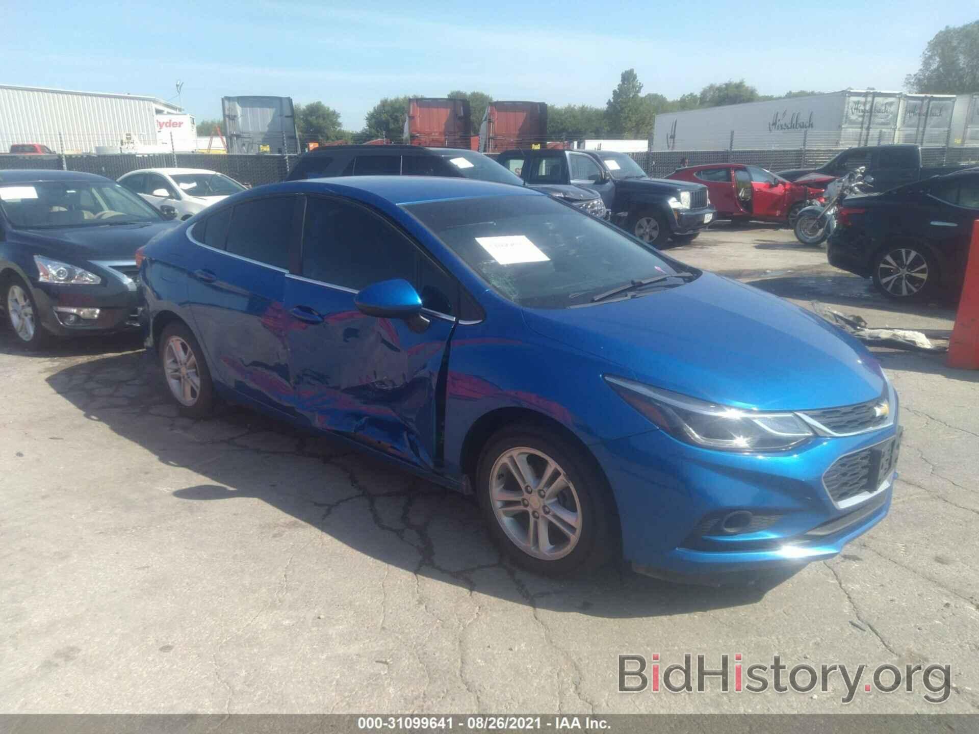 Photo 1G1BE5SMXH7110850 - CHEVROLET CRUZE 2017