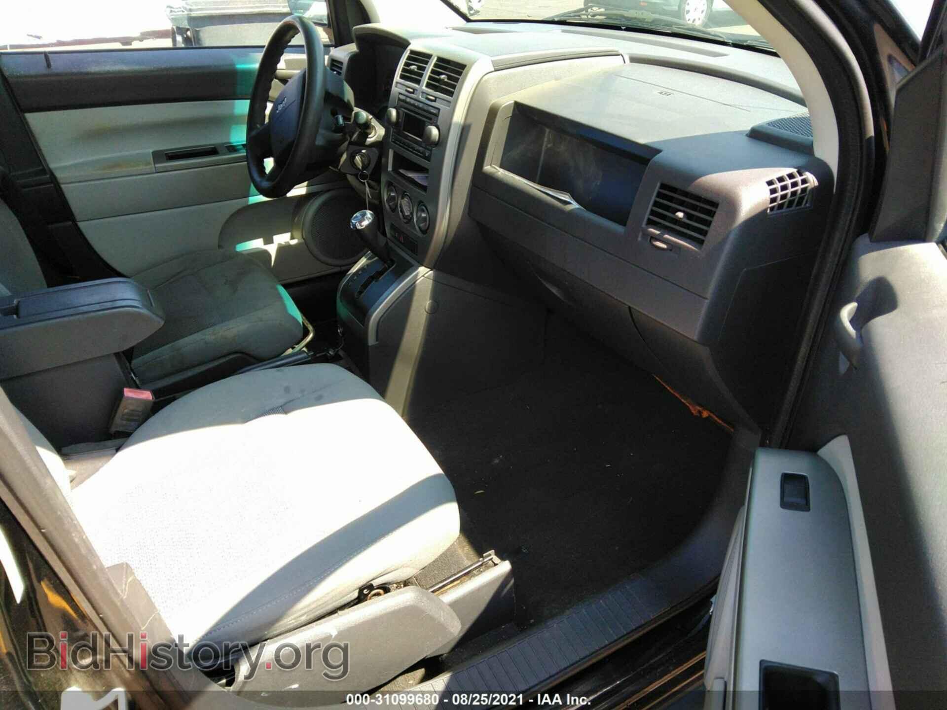 2007 JEEP COMPASS - VIN: 1J8FF47W77D138494 - Фото 5