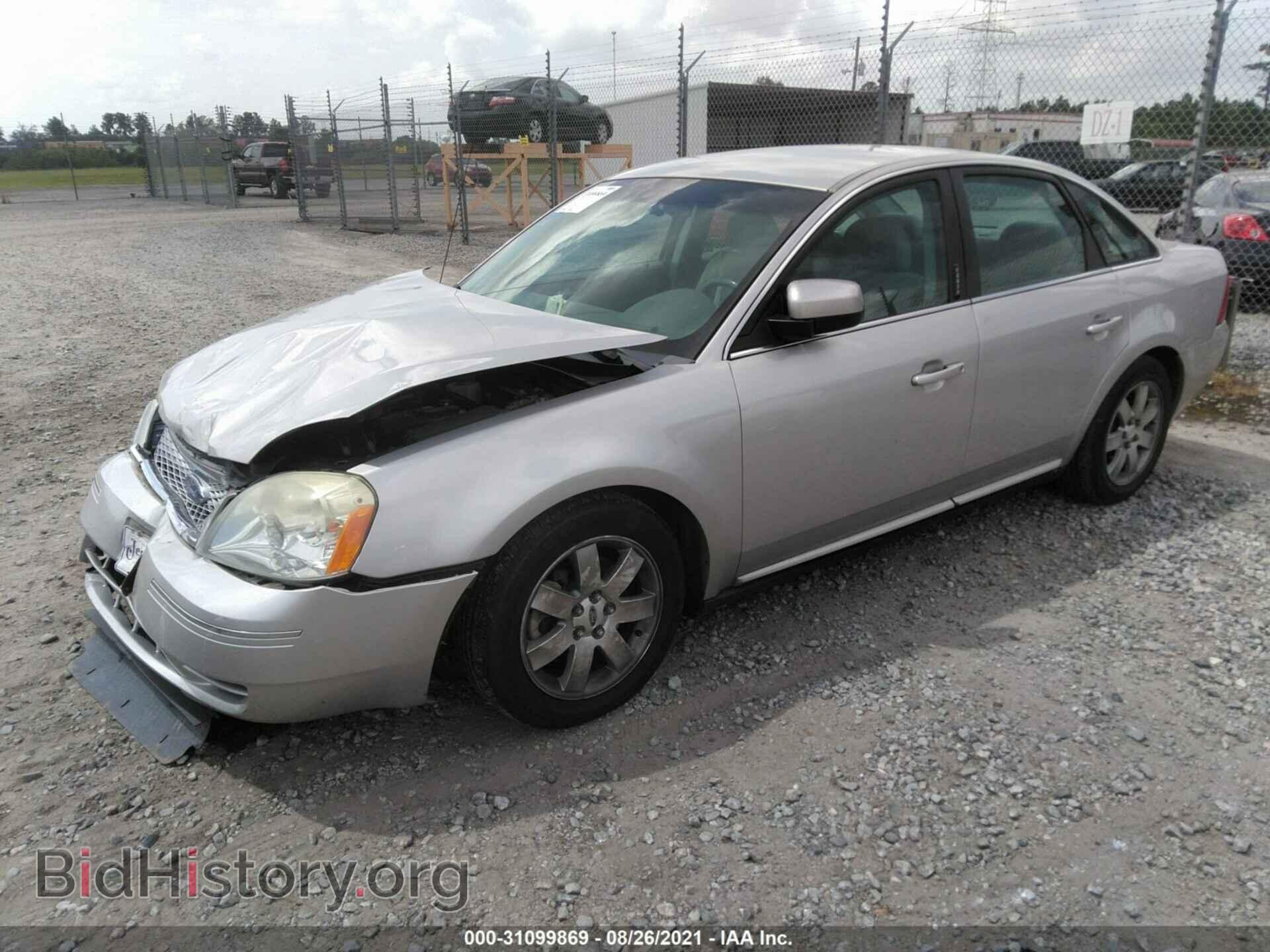 2007 FORD FIVE HUNDRED - VIN: 1FAFP24127G100497 - Photo 2