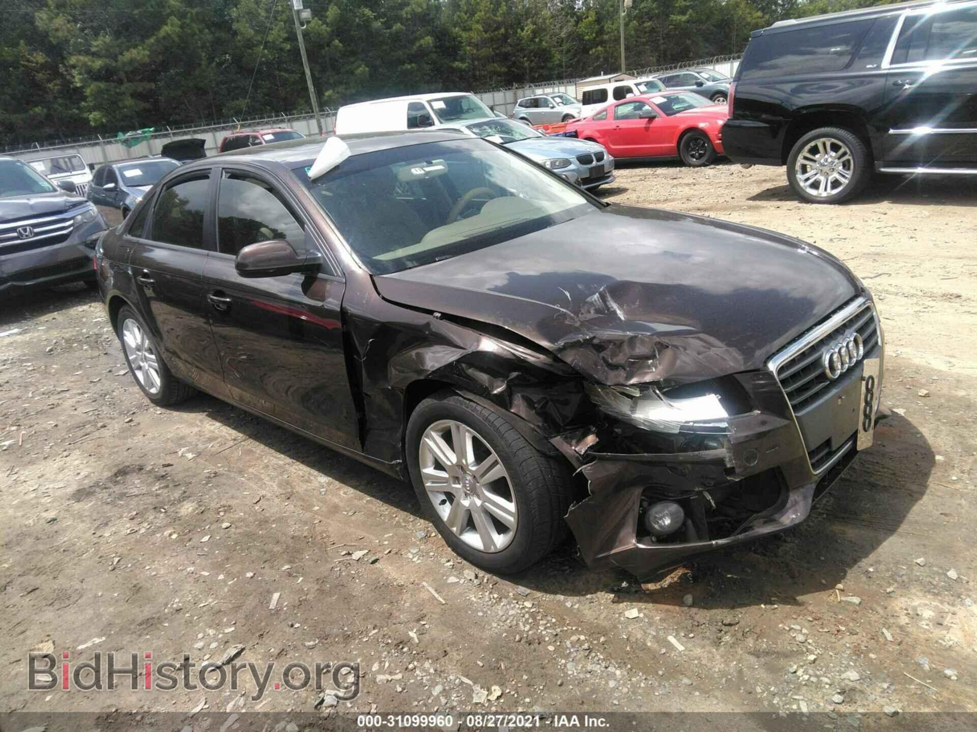 Фотография WAUAFAFL7BN018492 - AUDI A4 2011