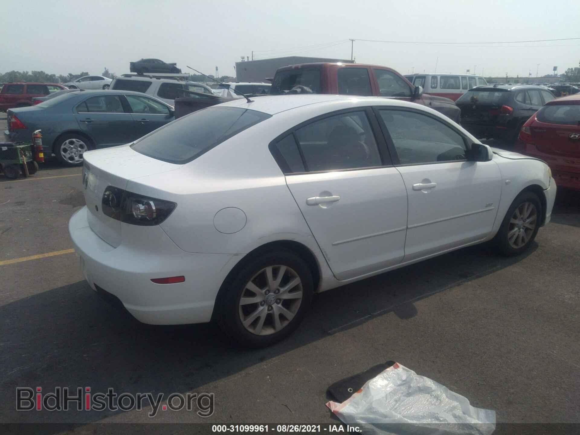 2008 MAZDA MAZDA3 - VIN: JM1BK323281108086 - Фото 4