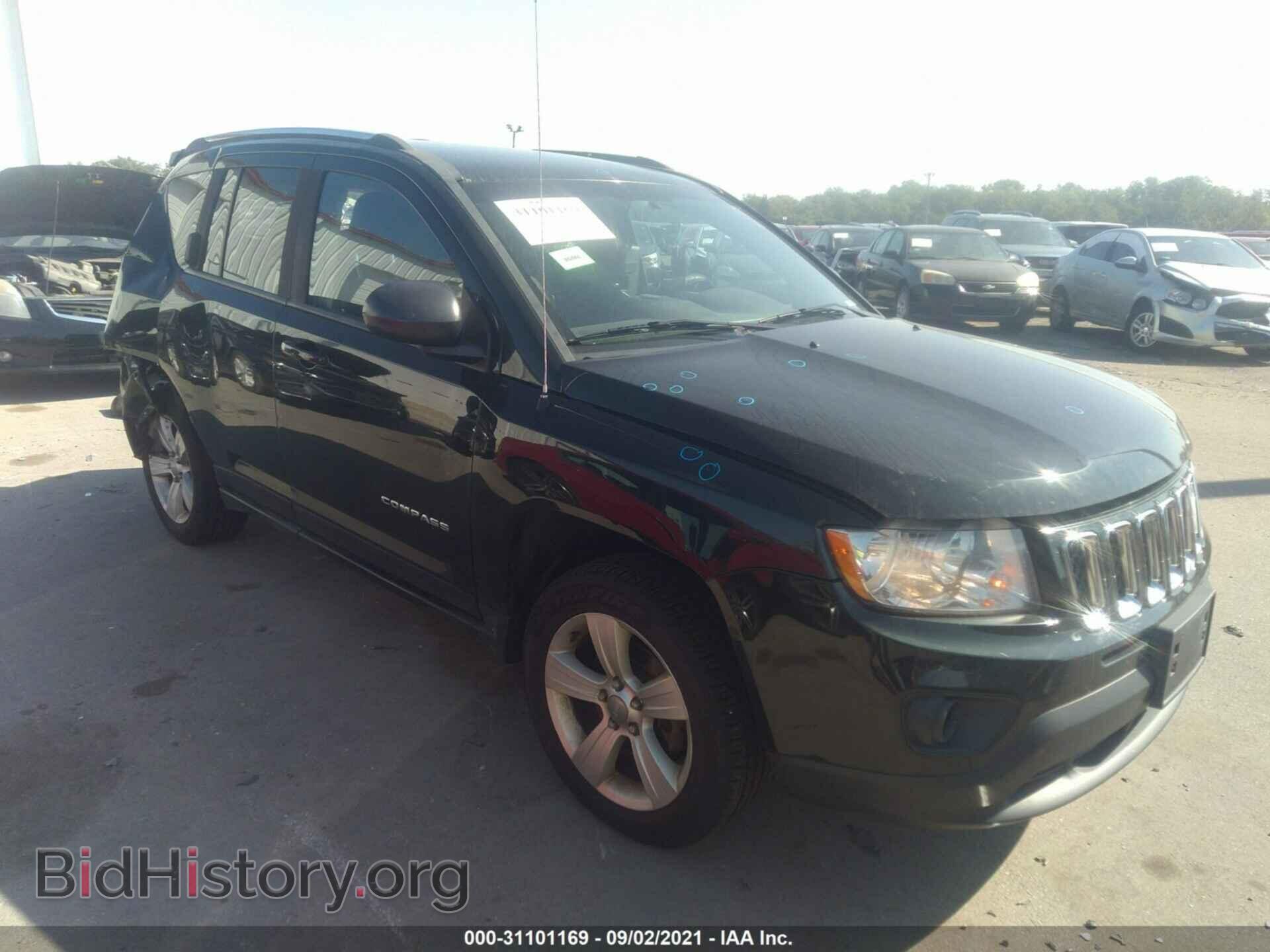 Photo 1C4NJCBB9DD257370 - JEEP COMPASS 2013