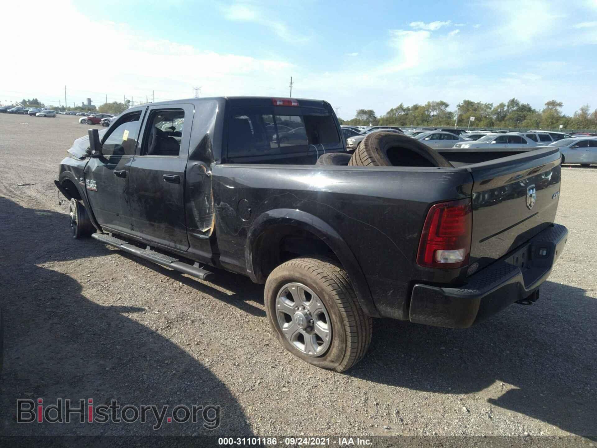 2018 RAM 2500 - VIN: 3C6UR5NL9JG143122 - Фото 3