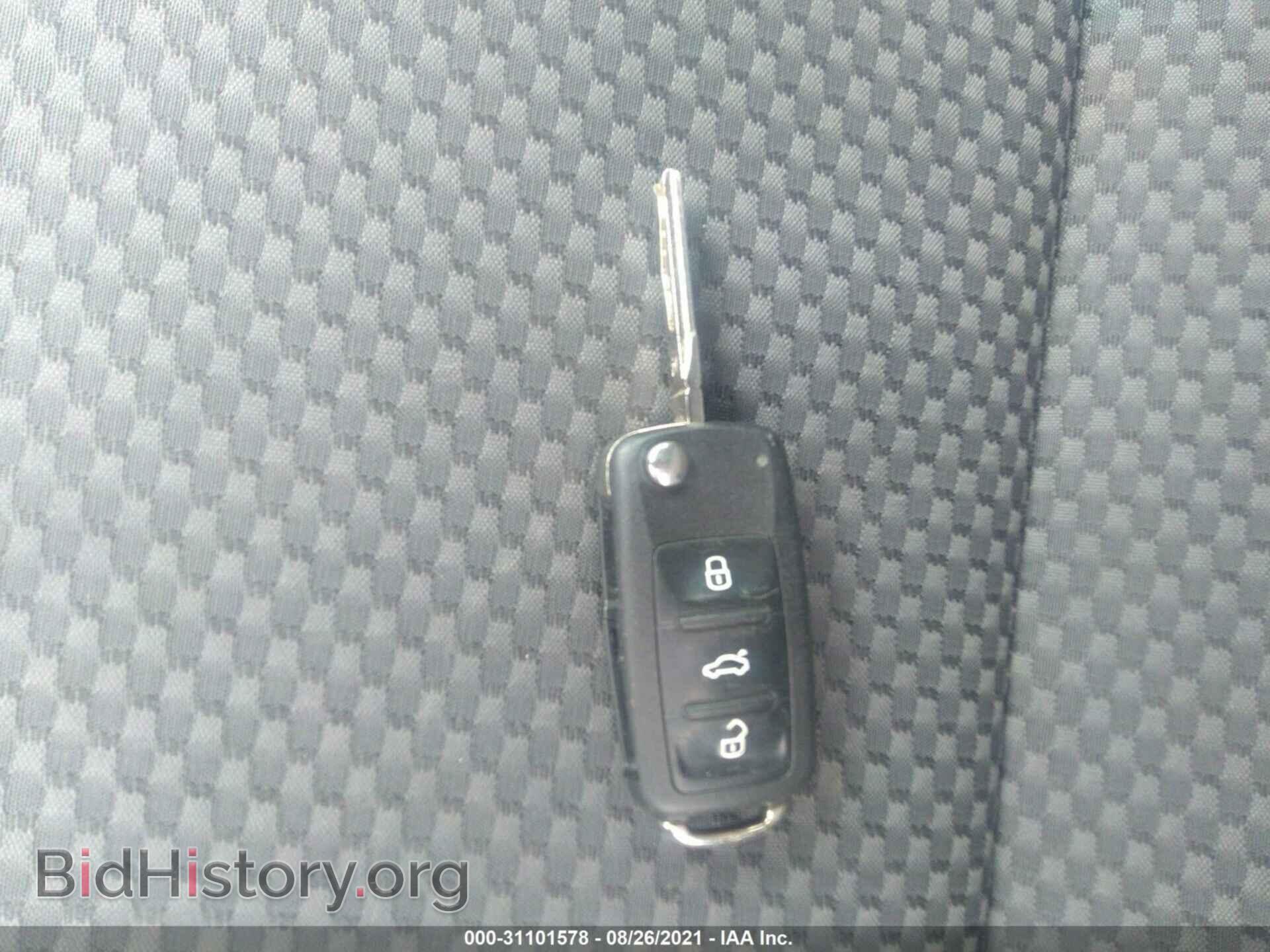 2012 VOLKSWAGEN PASSAT - VIN: 1VWAP7A34CC005123 - Photo 11