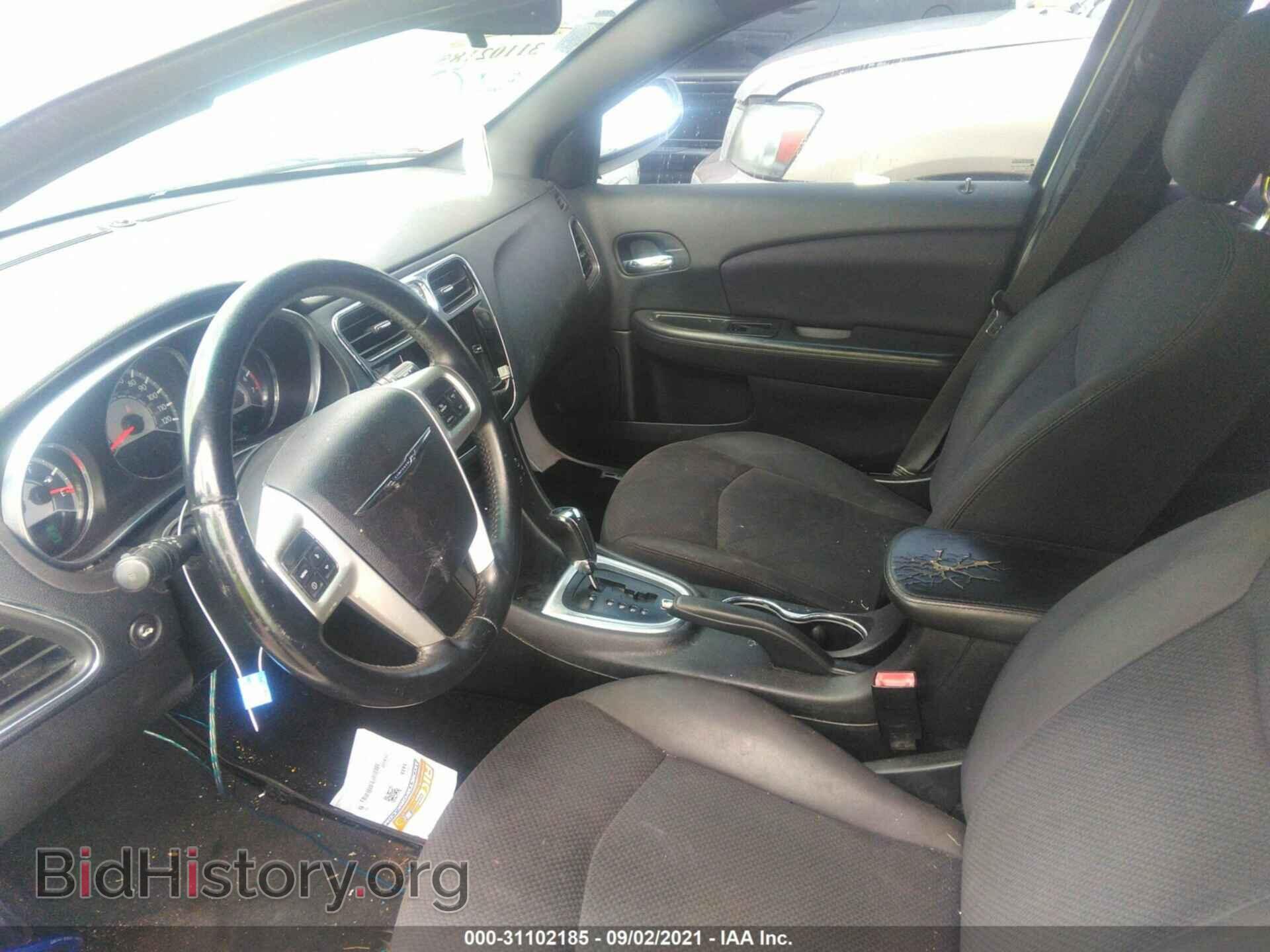 2013 CHRYSLER 200 - VIN: 1C3CCBBG4DN658878 - Photo 5