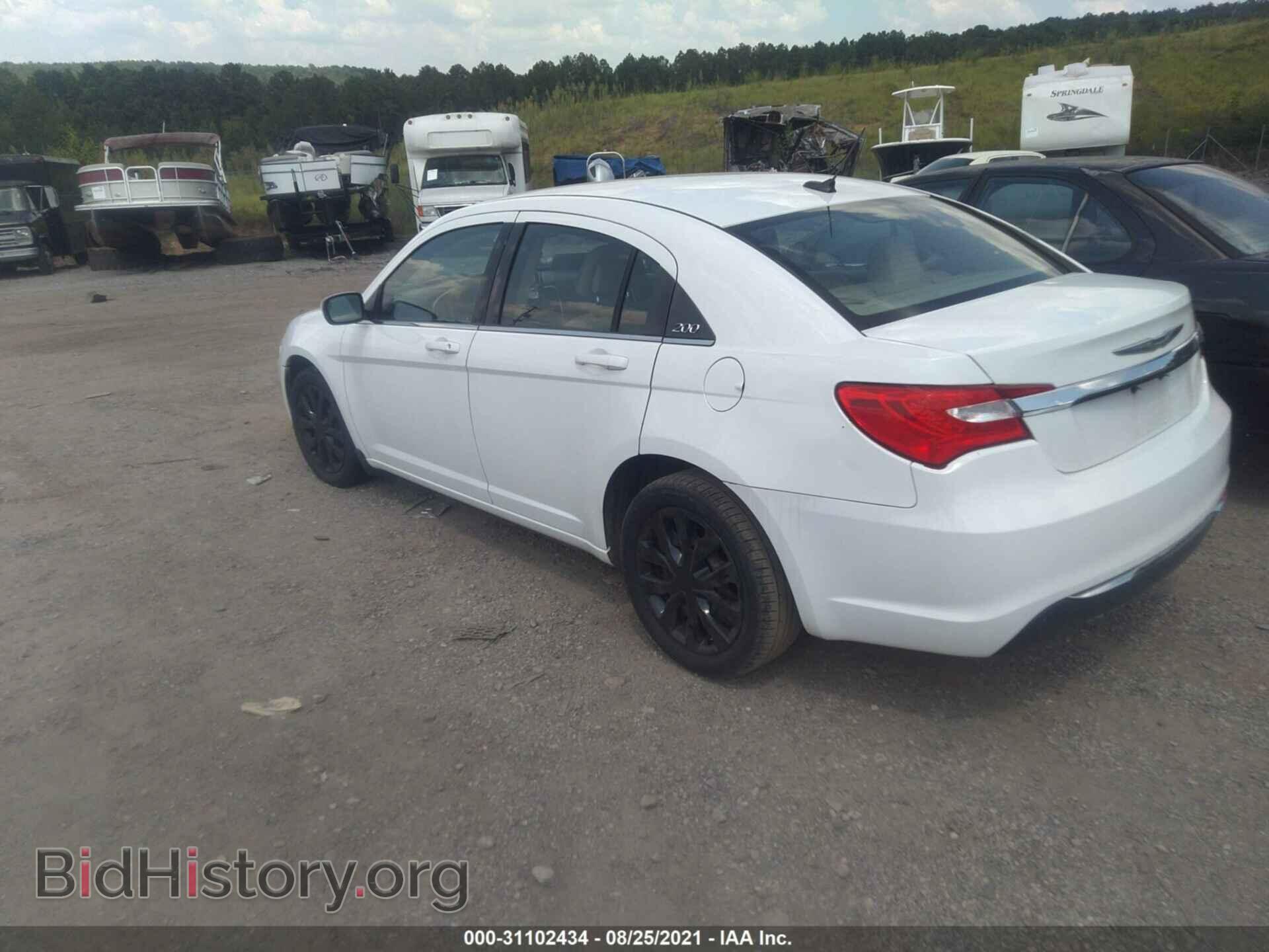 2012 CHRYSLER 200 - VIN: 1C3CCBAB1CN172257 - Фото 3