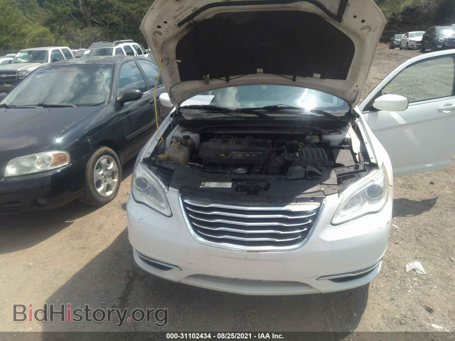 2012 CHRYSLER 200 - VIN: 1C3CCBAB1CN172257 - Фото 10