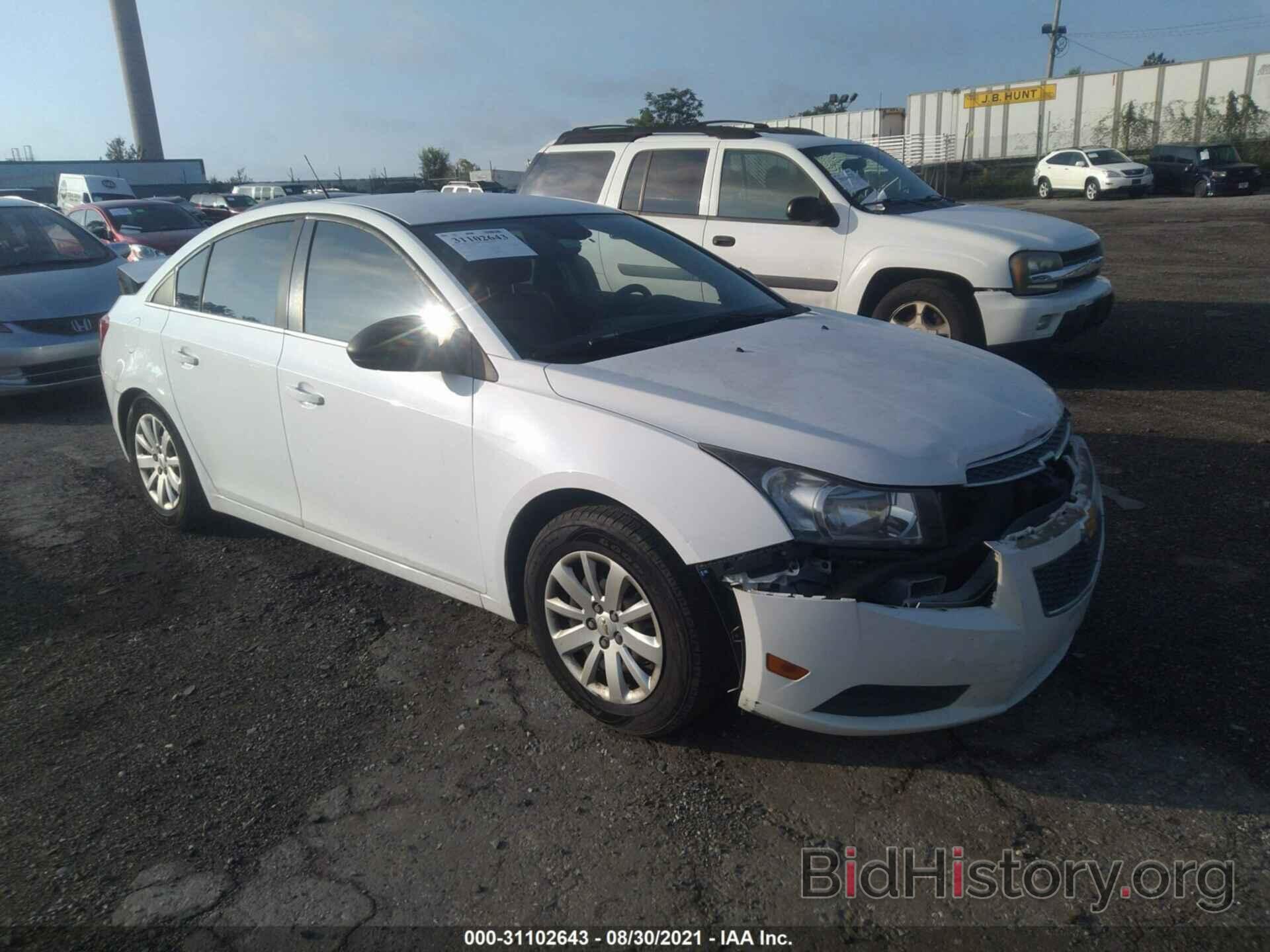 Photo 1G1PD5SH9B7195229 - CHEVROLET CRUZE 2011