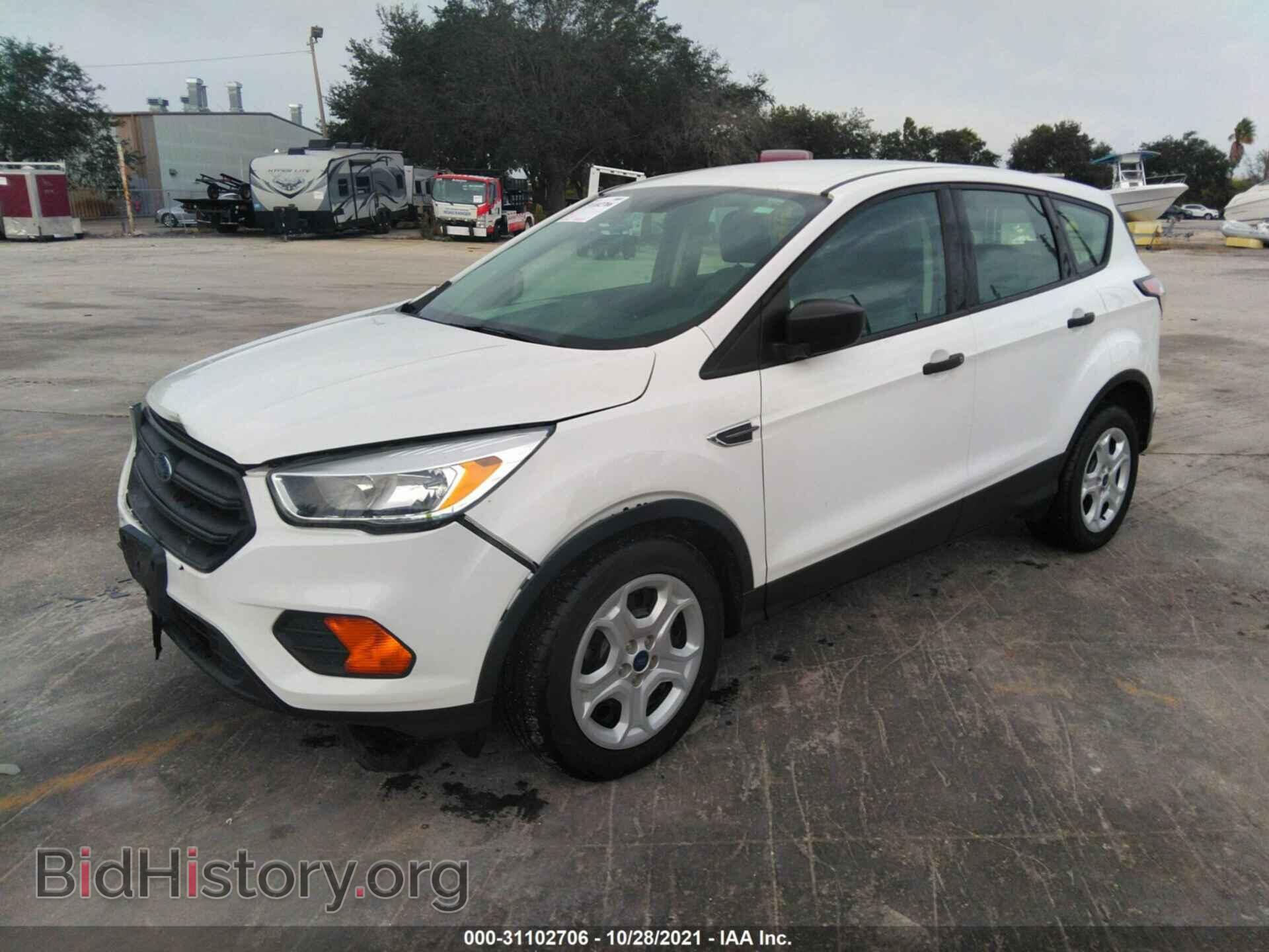 2017 FORD ESCAPE - VIN: 1FMCU0F7XHUB61705 - Photo 2