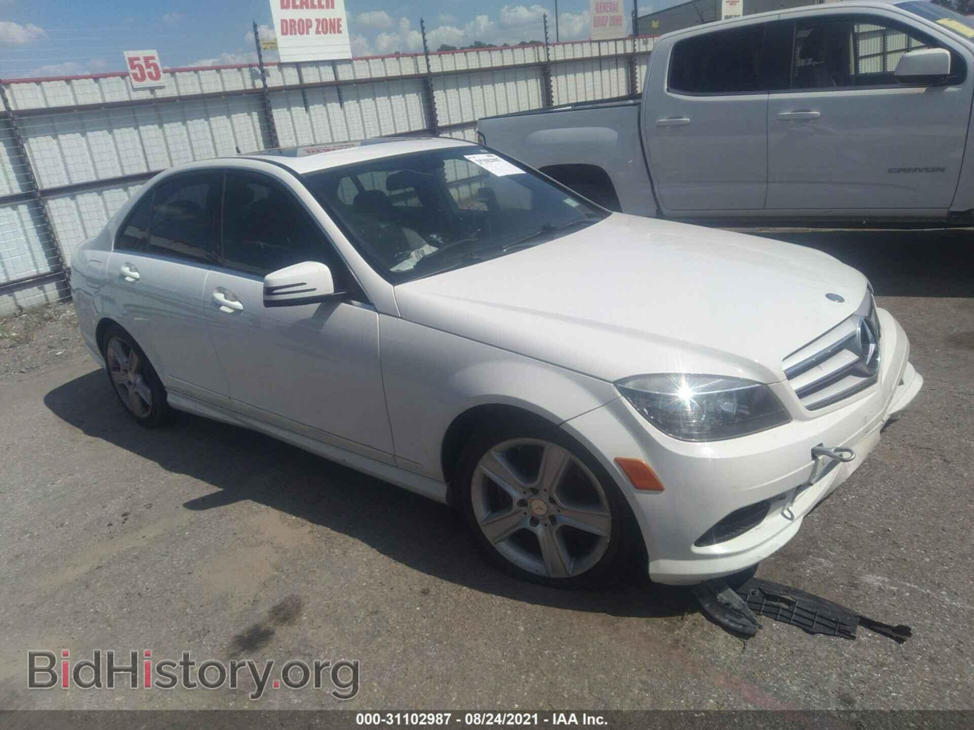 Фотография WDDGF5EB3BR174802 - MERCEDES-BENZ C-CLASS 2011