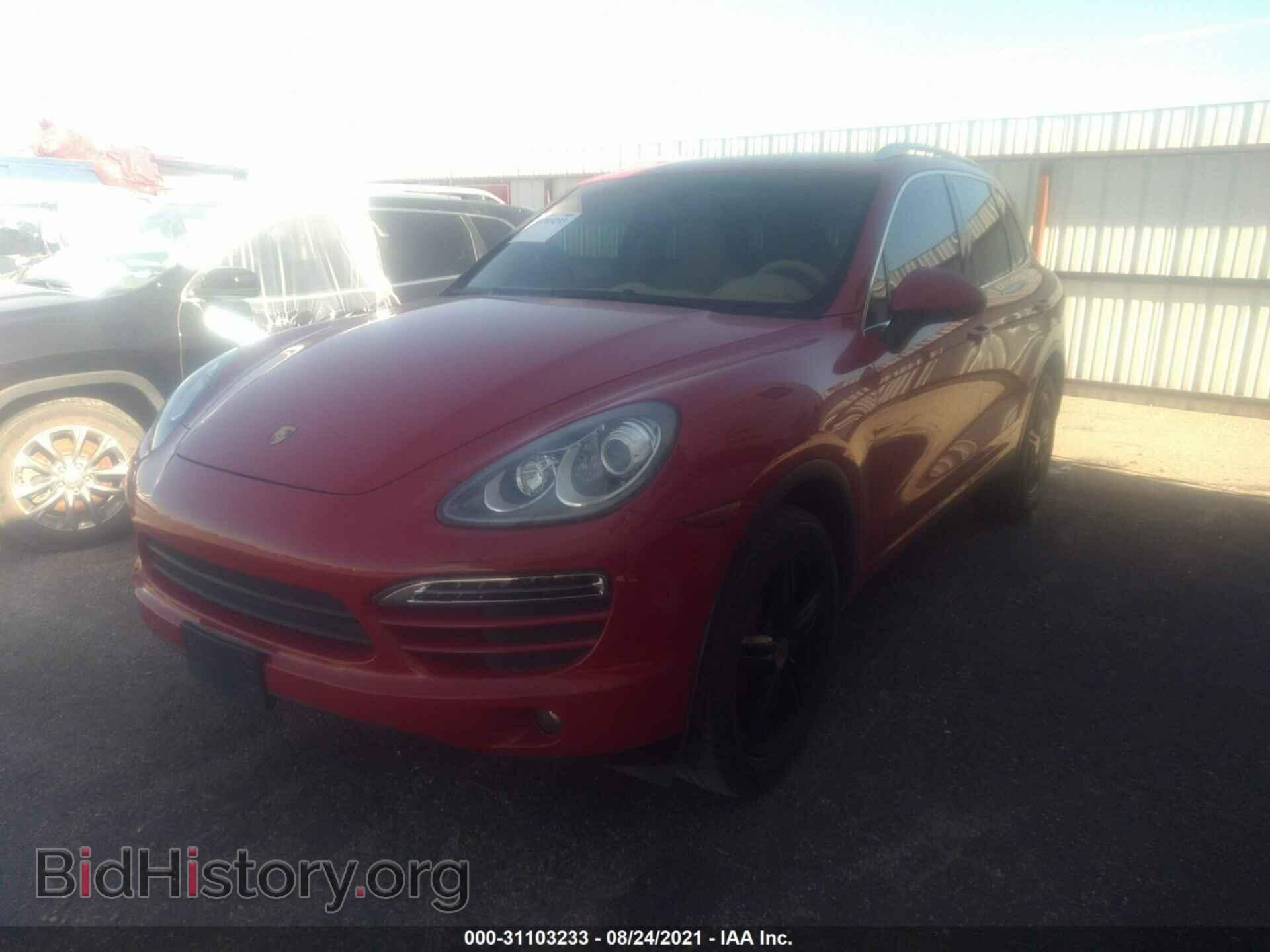 2014 PORSCHE CAYENNE - VIN: WP1AA2A27ELA08436 - Фото 2