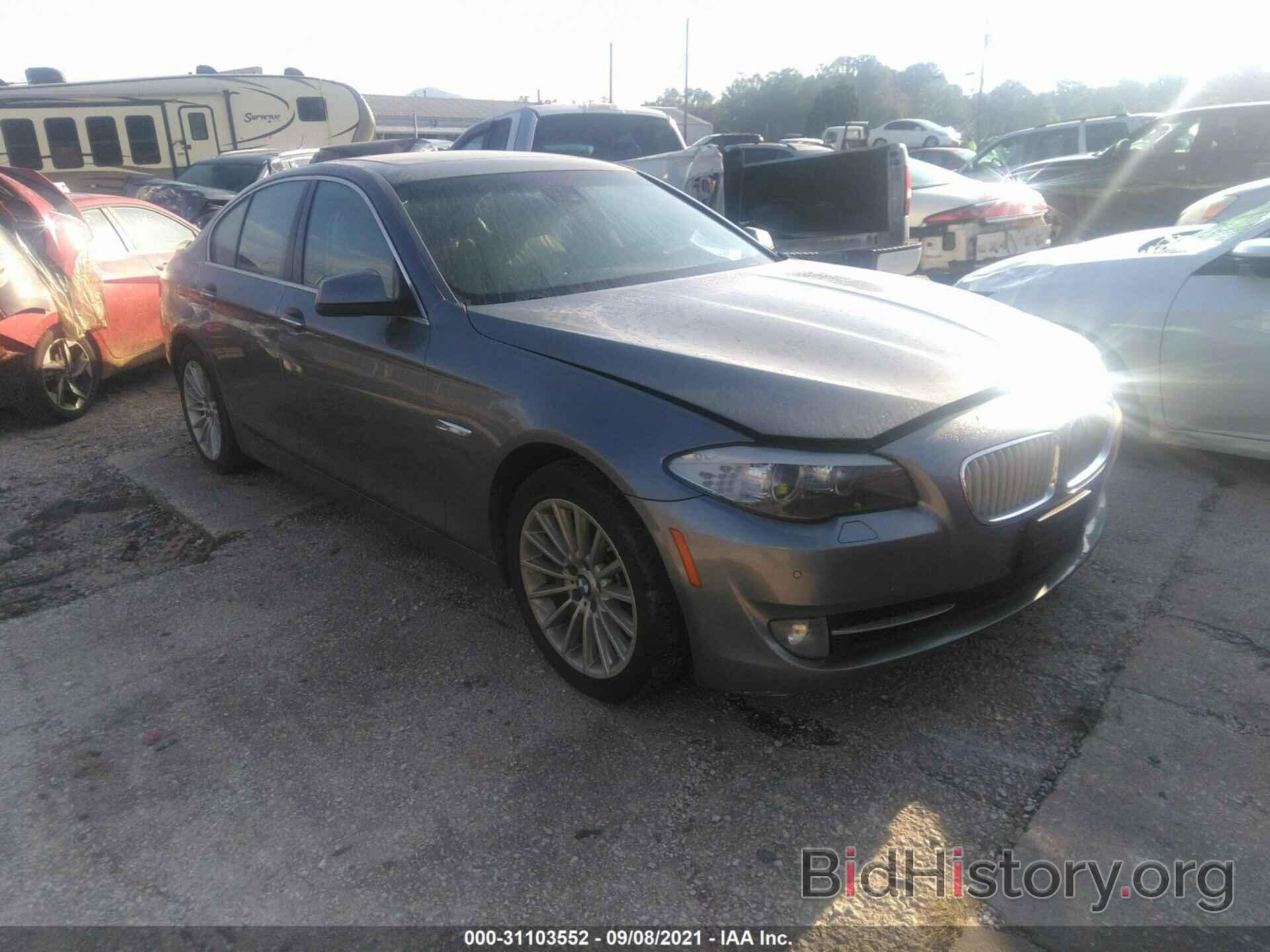 Photo WBAFR9C51BC617773 - BMW 5 SERIES 2011