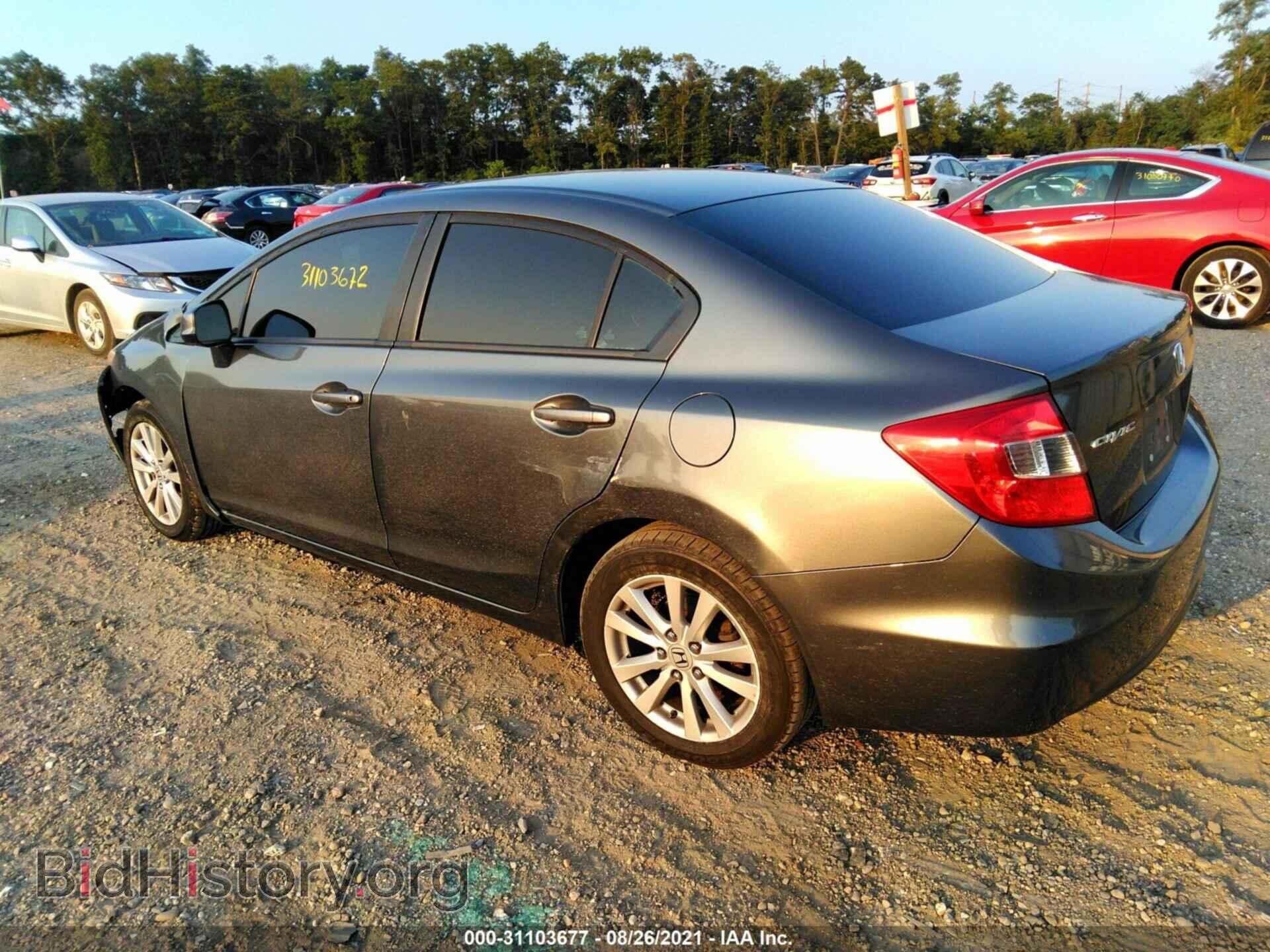 2012 HONDA CIVIC SDN - VIN: 2HGFB2F82CH316126 - Фото 3
