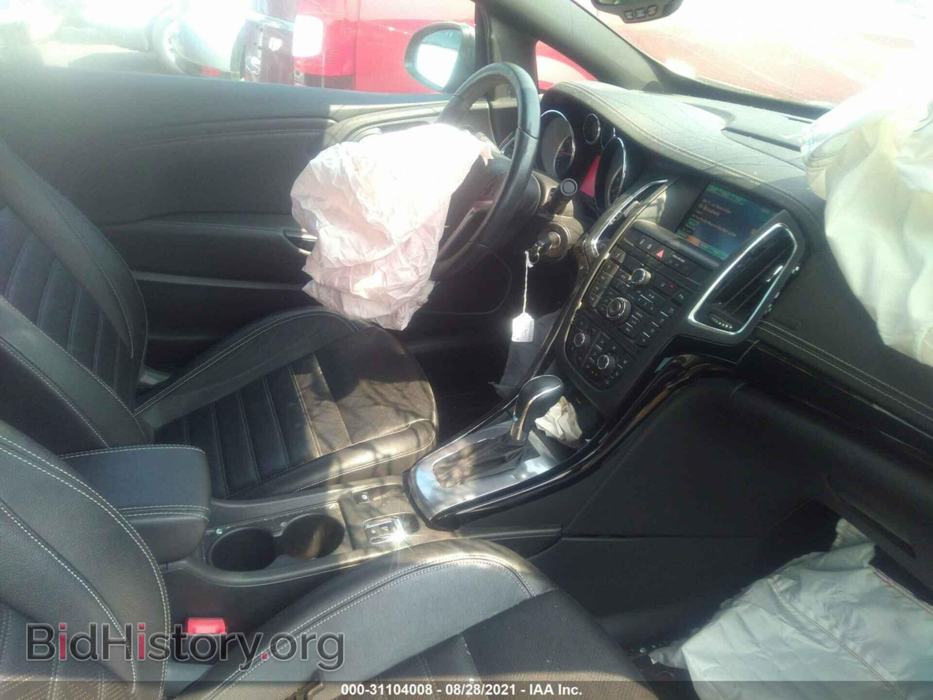 2016 BUICK CASCADA - VIN: W04WT3N53GG125187 - Photo 5