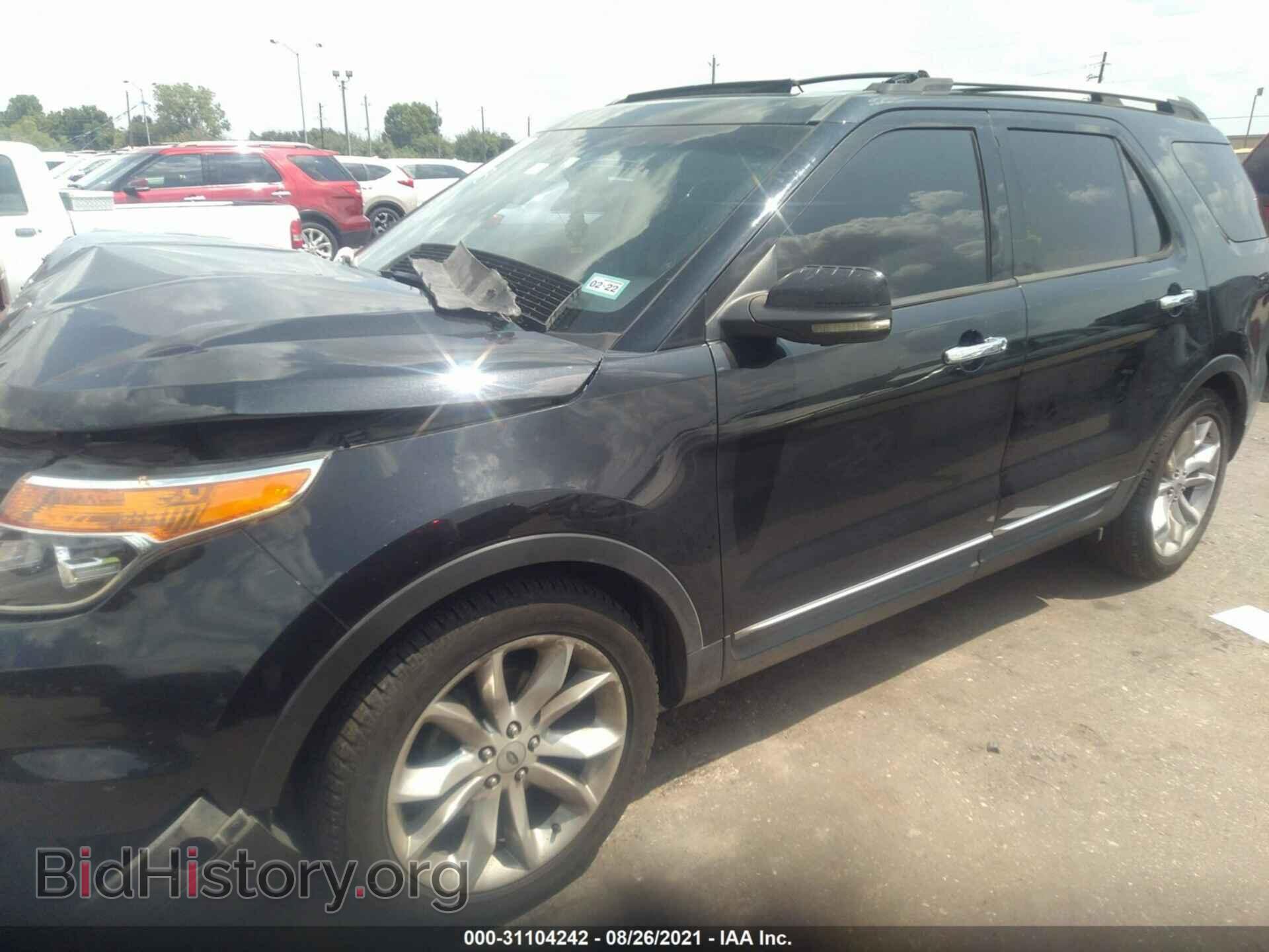 2011 FORD EXPLORER - VIN: 1FMHK7F83BGA31722 - Photo 2