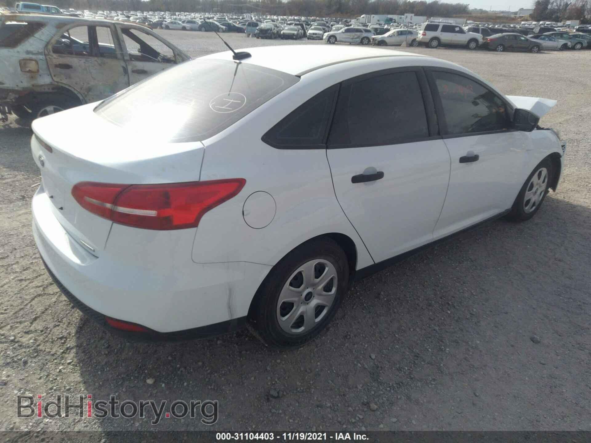 2016 FORD FOCUS - VIN: 1FADP3E2XGL281845 - Photo 4