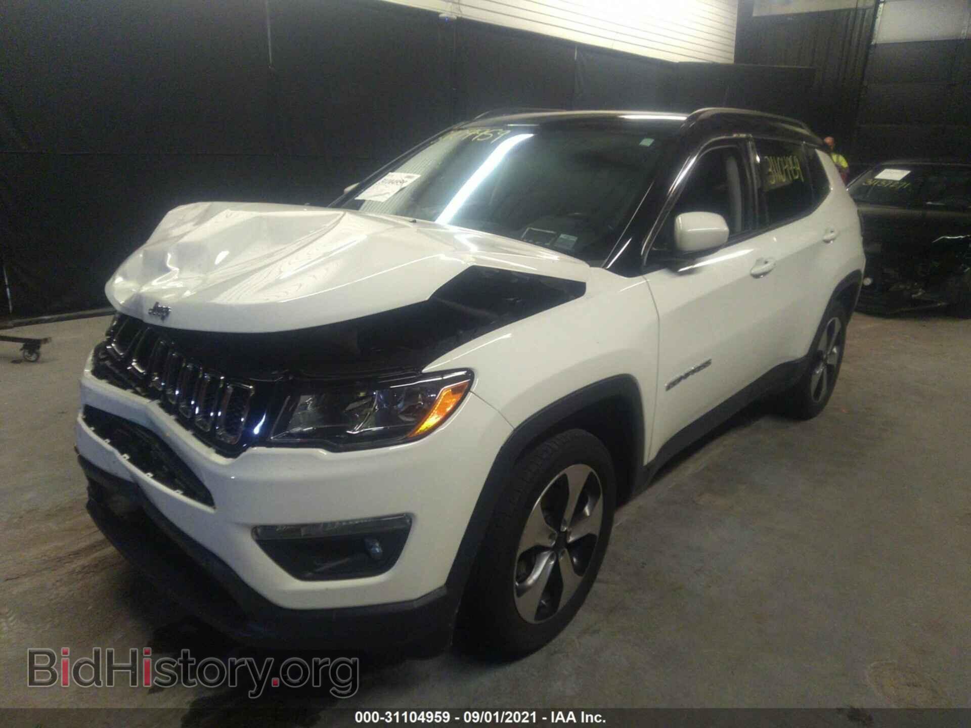 2018 JEEP COMPASS - VIN: 3C4NJDBB0JT281200 - Фото 2