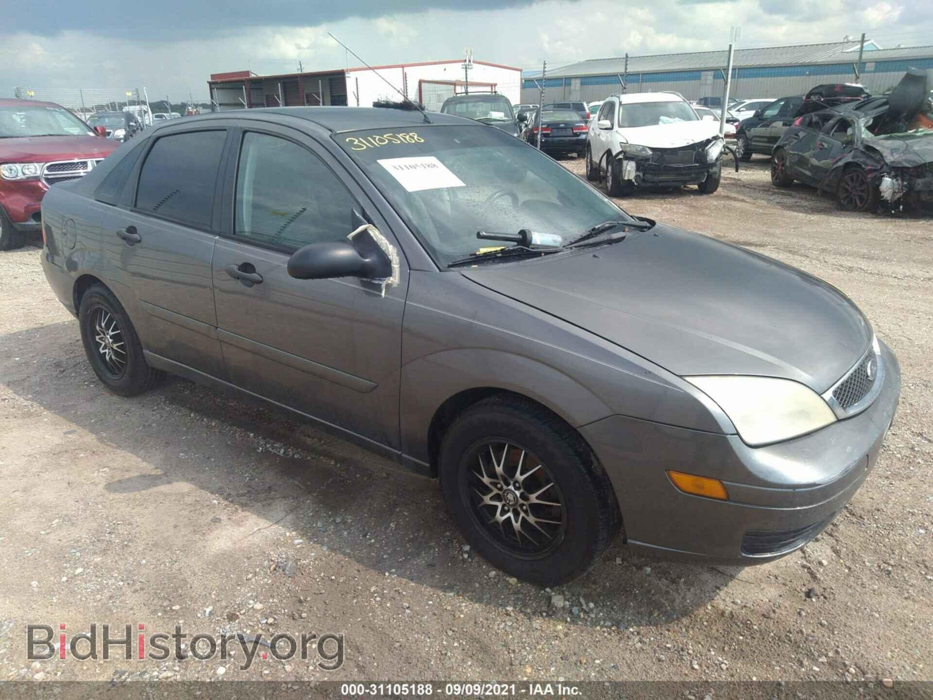 Photo 1FAFP34N26W203187 - FORD FOCUS 2006