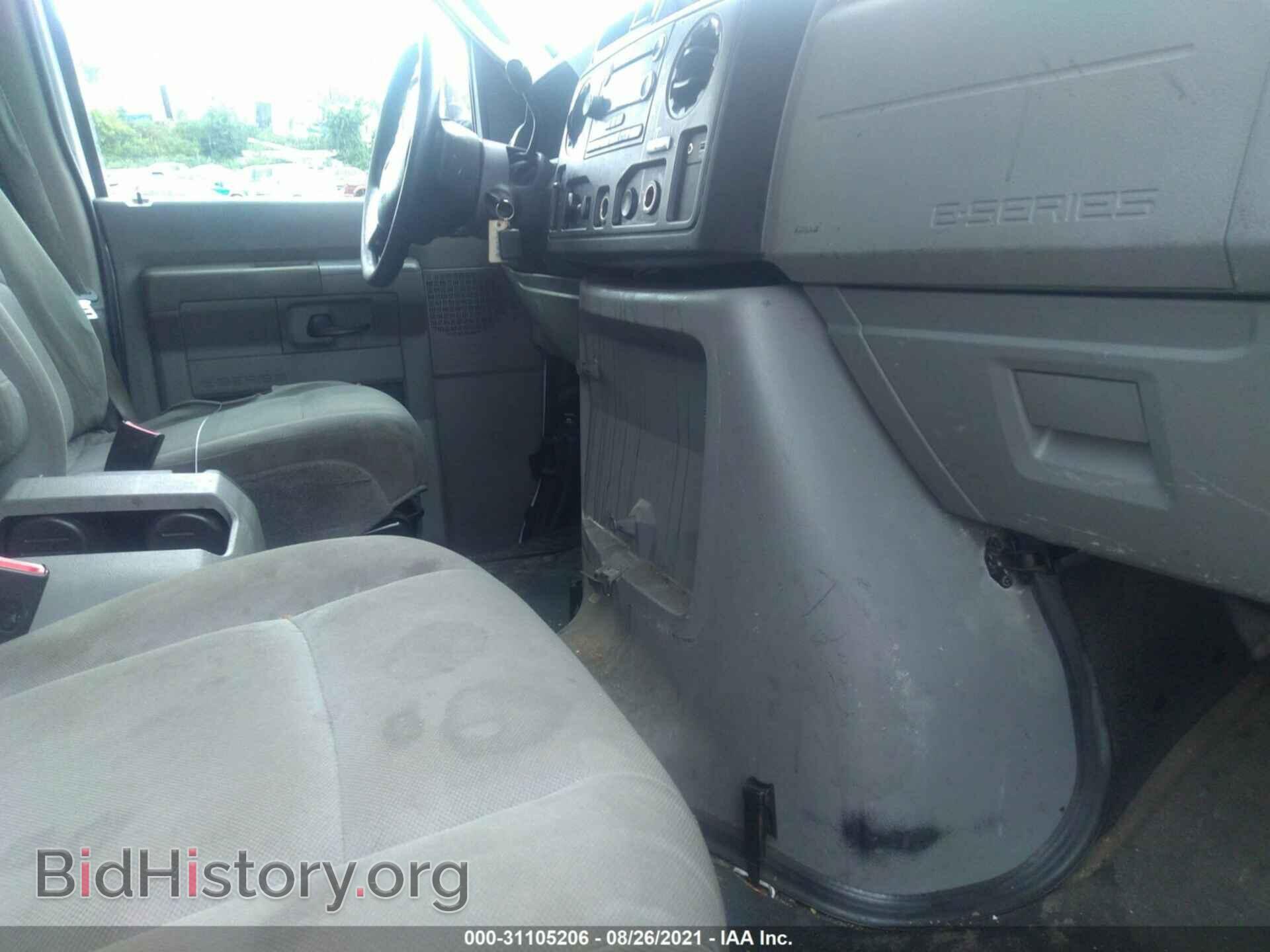 2010 FORD ECONOLINE CARGO VAN - VIN: 1FTNE1EL0ADA32988 - Фото 5