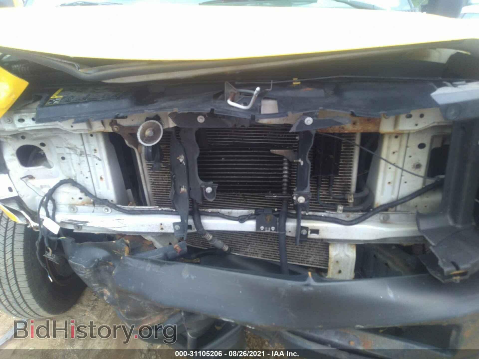 2010 FORD ECONOLINE CARGO VAN - VIN: 1FTNE1EL0ADA32988 - Фото 10